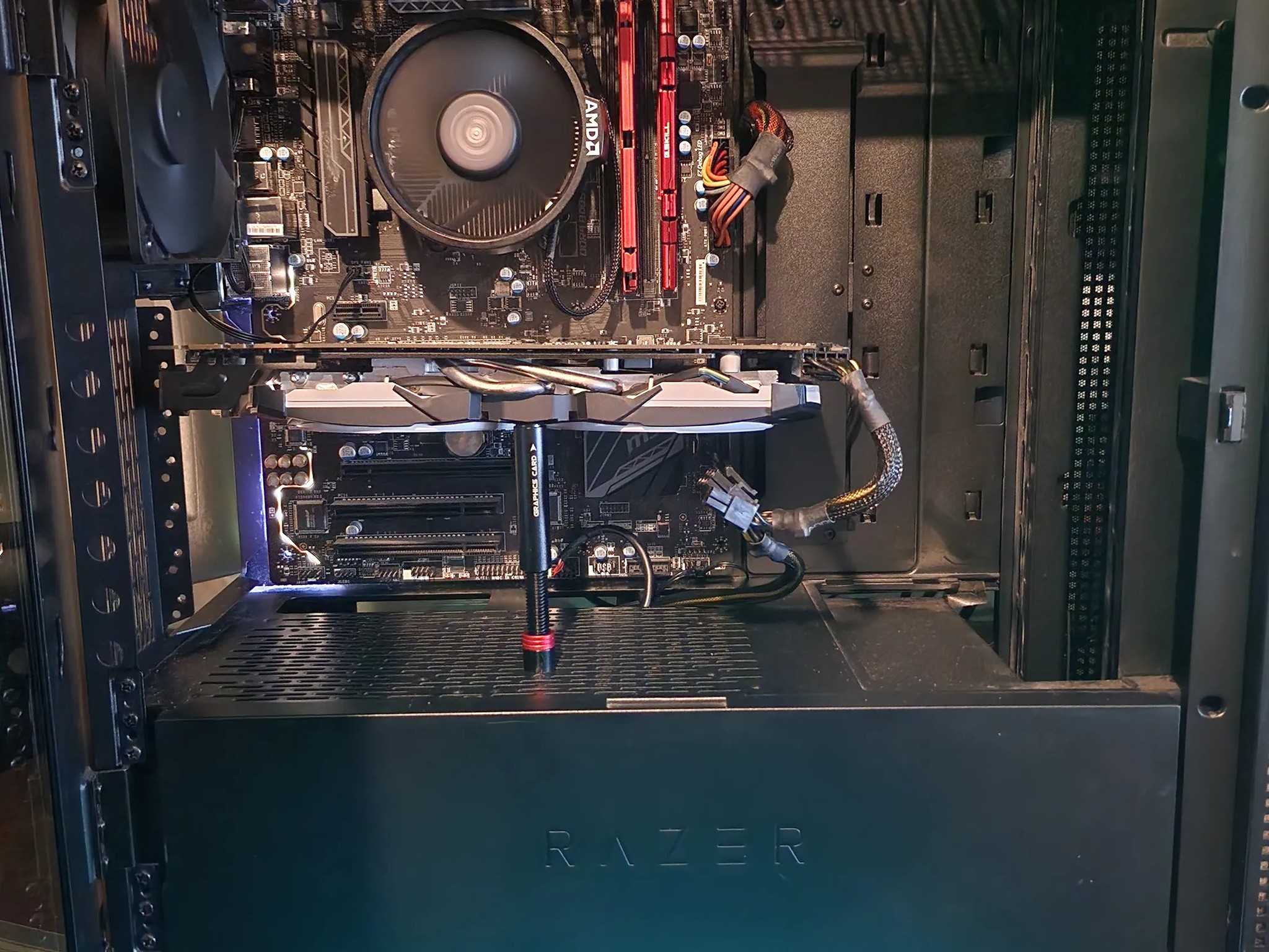 Gtx 1070 | Ryzen 5 1600 | Razer Tomahawk build