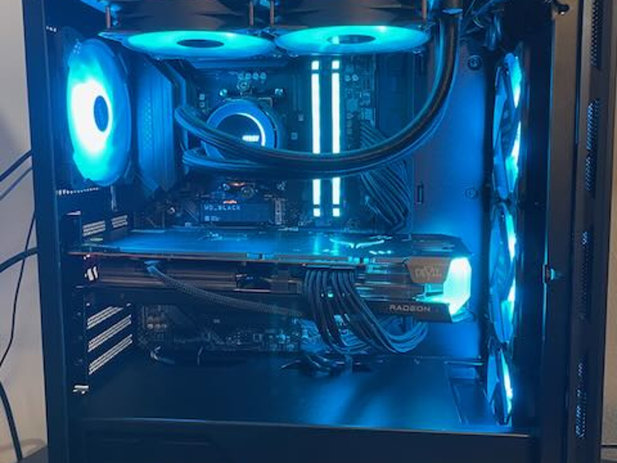 Shadow Fury! Gaming PC w/ Ryzen 5 5600X, RX 6700 XT, 32 GB DDR4, 1 TB NVMe, and lots of RGB