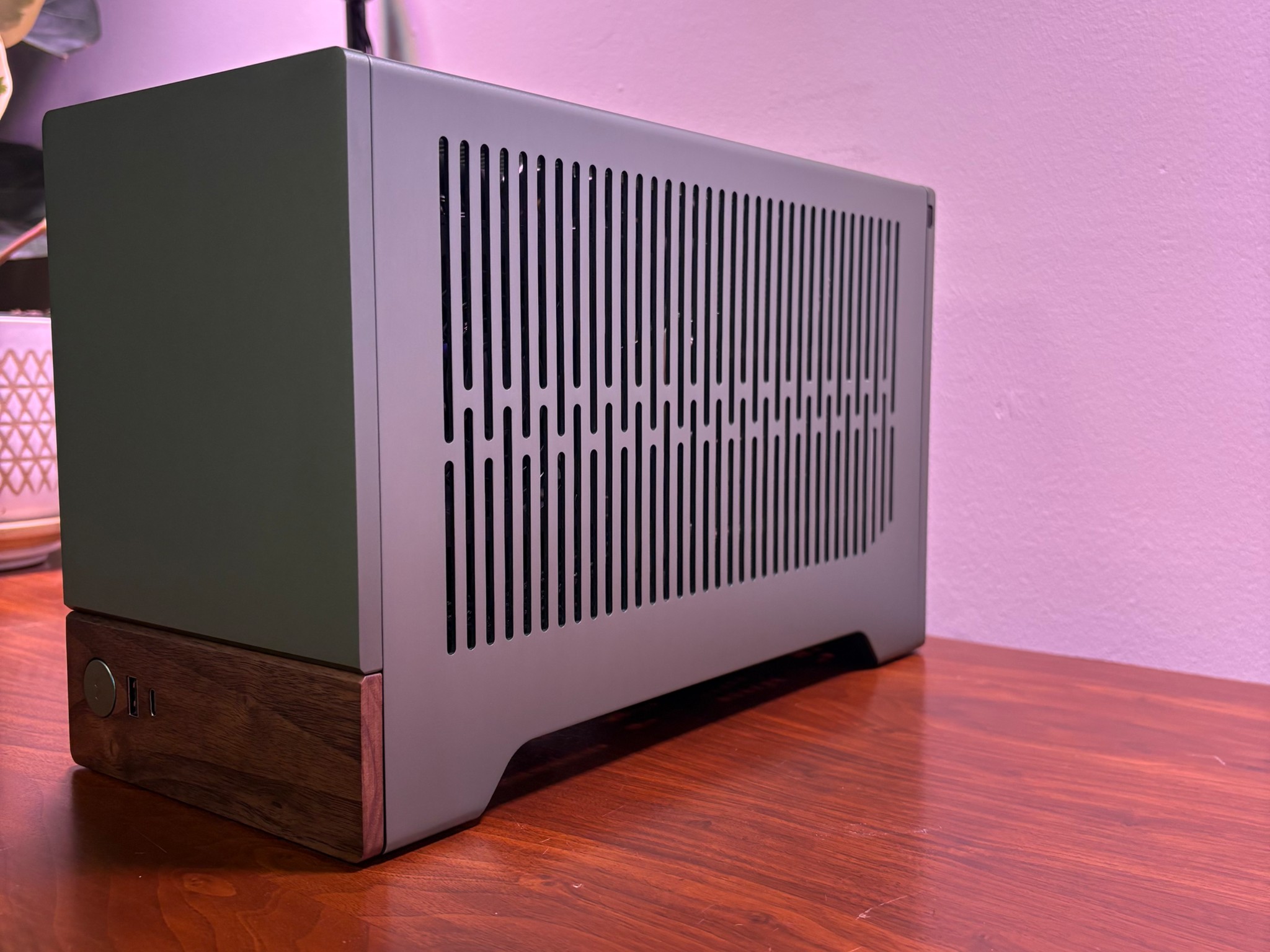 RTX 5070 | Ryzen 5 9600X | 32GB DDR5 | 1 TB SSD | 850W PSU | Noctua Cooler | Terra ITX