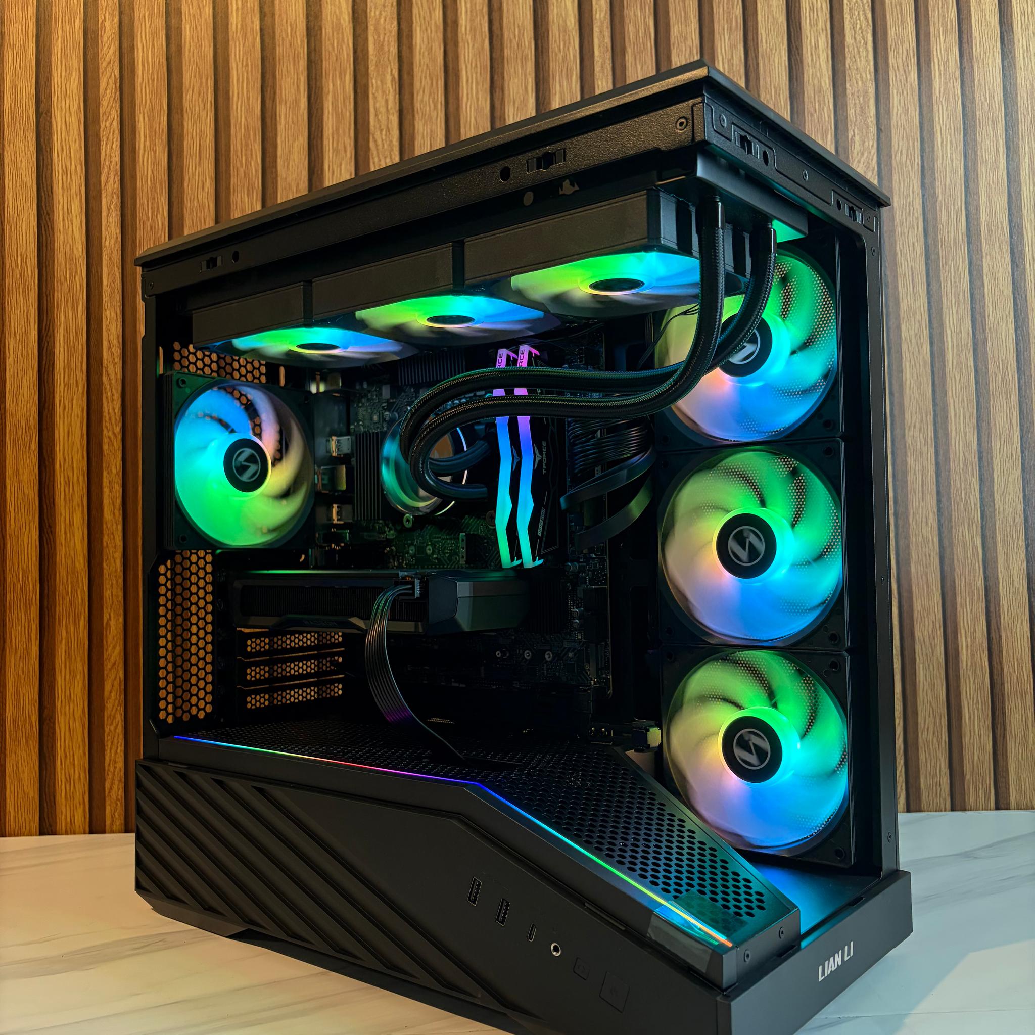 RX 7600 | I3 12100F | 16GB DDR5 | 500GB SSD | 360MM AIO | 750W | WINDOWS 11 PRO