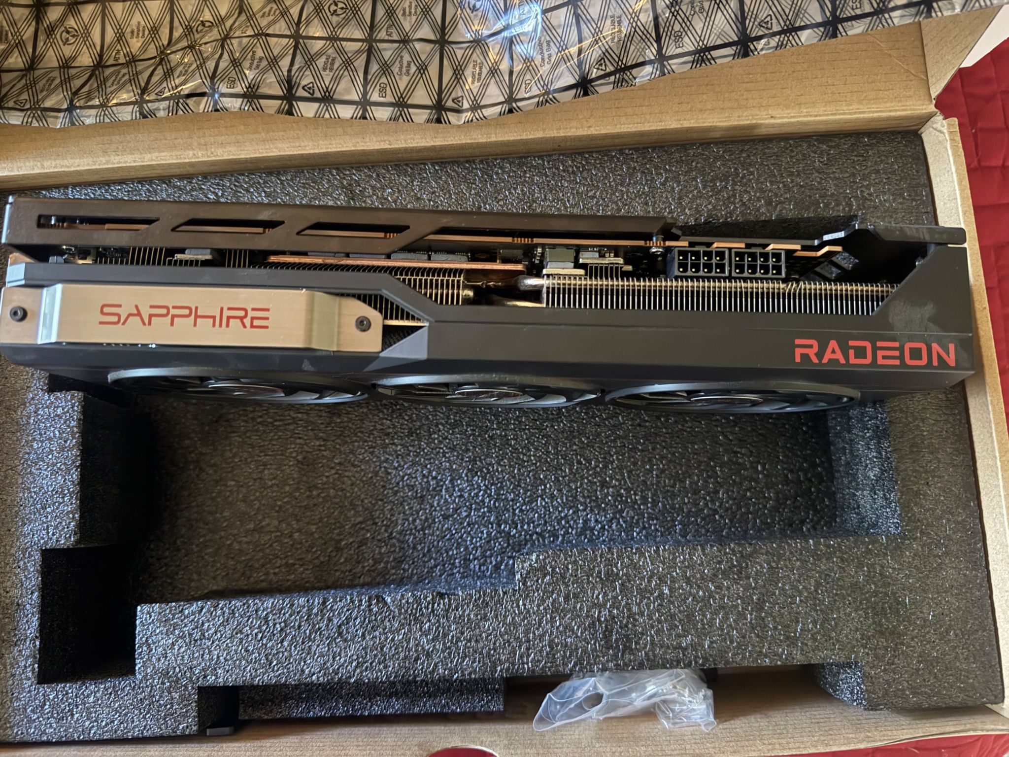 Sapphire Pulse Radeon RX 7900 XT