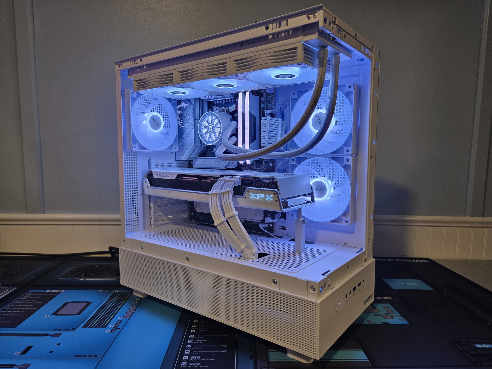 White Gaming/Streaming PC | R7 7700X | RX 7900XT | 2TB NVME | 32GB DDR5 | Win11 Pro | Free Shipping!