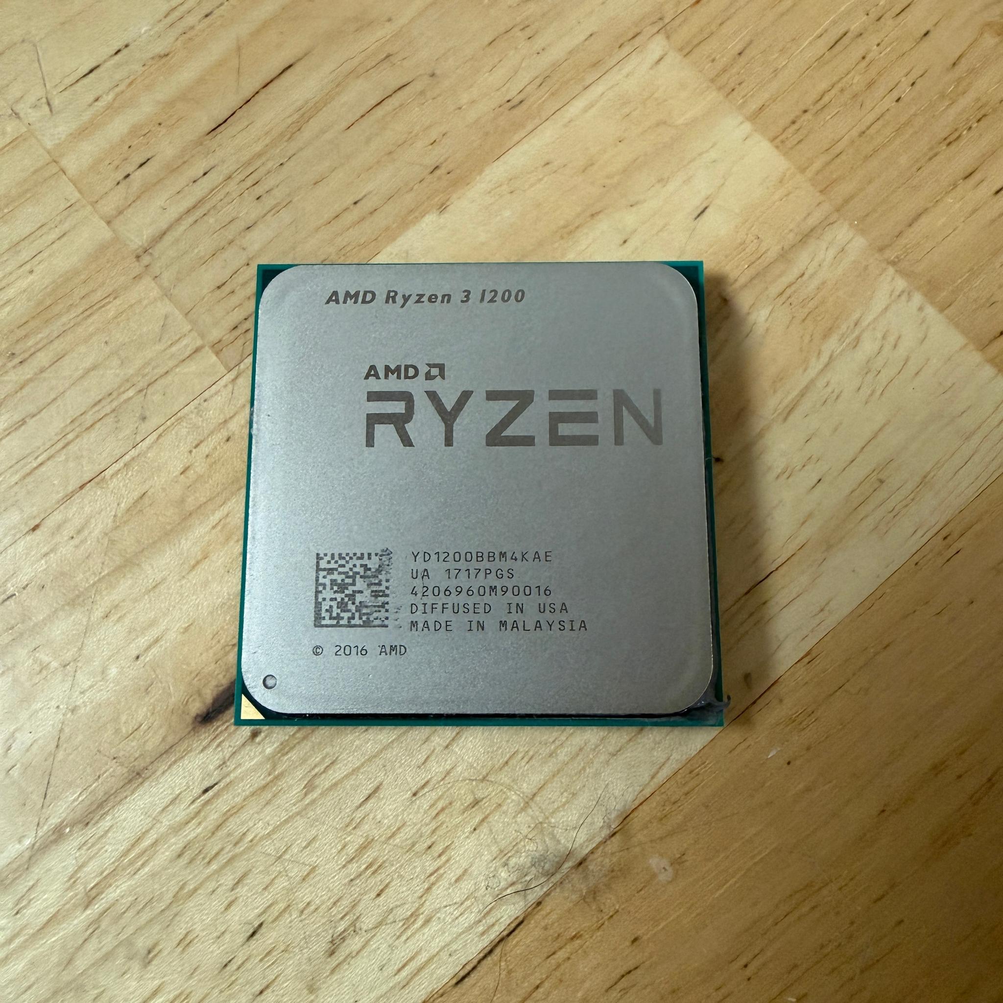 AMD Ryzen 3 1200 4 core AM4 Processor - Works Great!