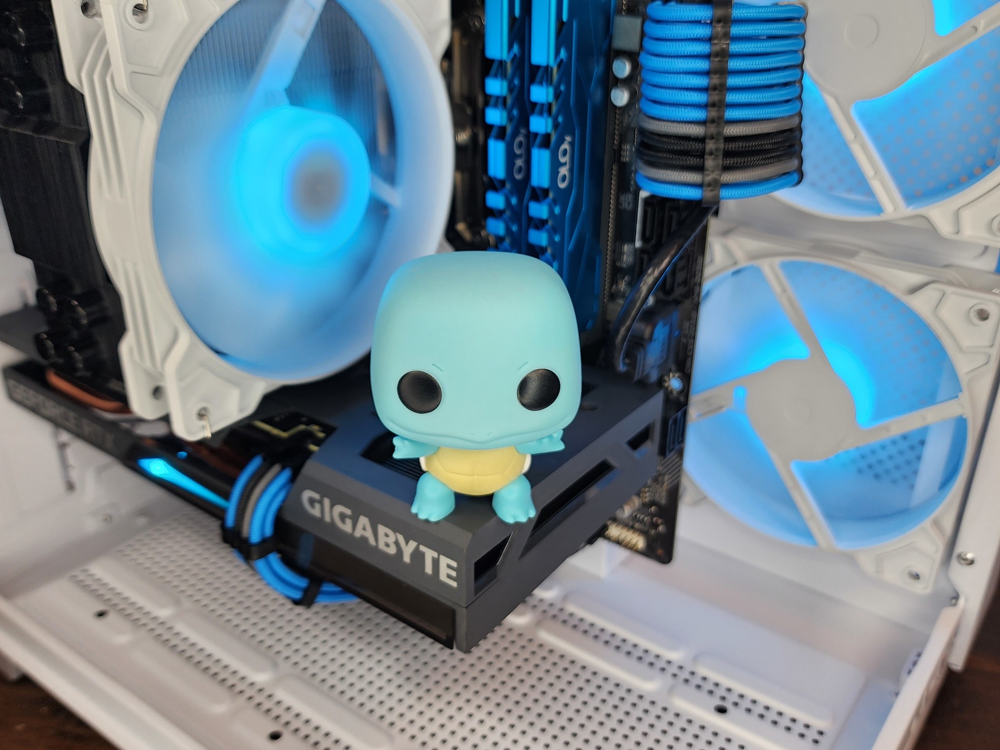 🤍💙RTX 3060 | Core i5 10400 | 16GB 3000MHz | 1TB NVMe SSD