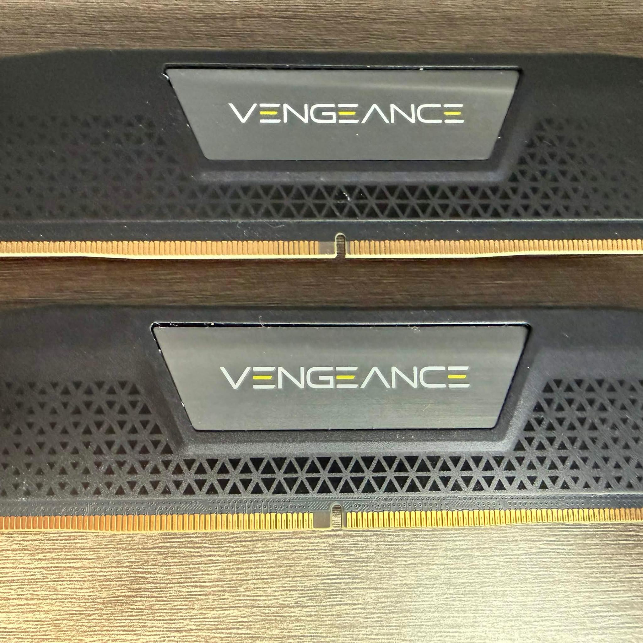 Corsair Vengeance RGB 32GB (2x16GB) RAM DDR5 5600MHz Low Clearance Size