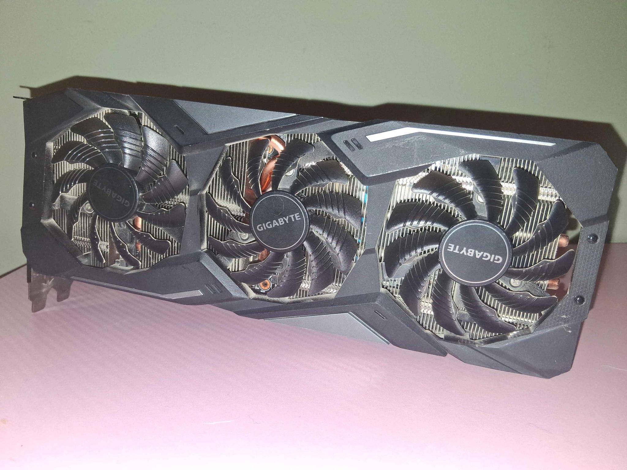 Gigabyte 5700XT