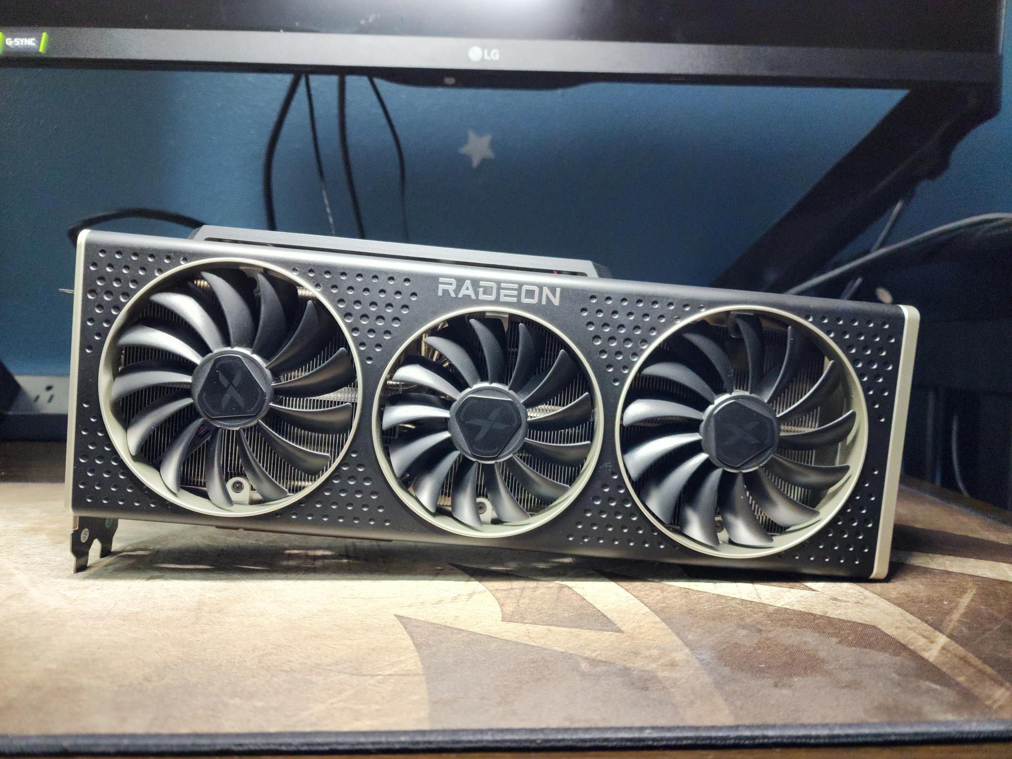 XFX RX 6900 XT Speedster MERC19