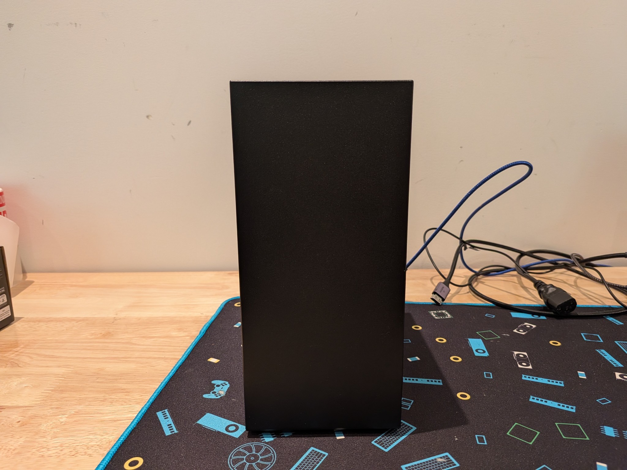 1080p Expeditioner - RTX 5060, Ryzen 5 5600X, 32 GB DDR4 RAM, 1 TB Gen 4 NVME