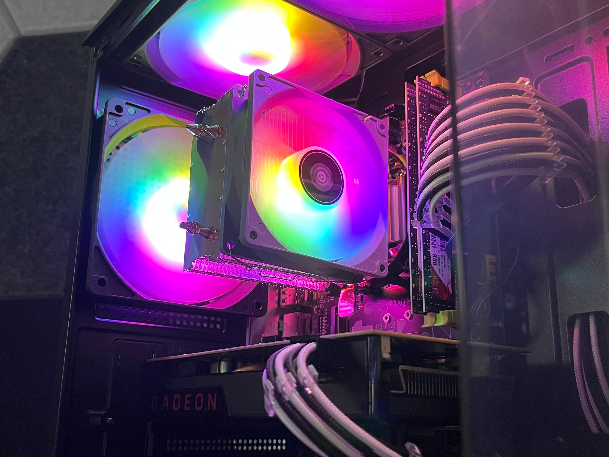 i7🚨Compact Budget Gaming PC |⚙️RX580 | RGB✨ |