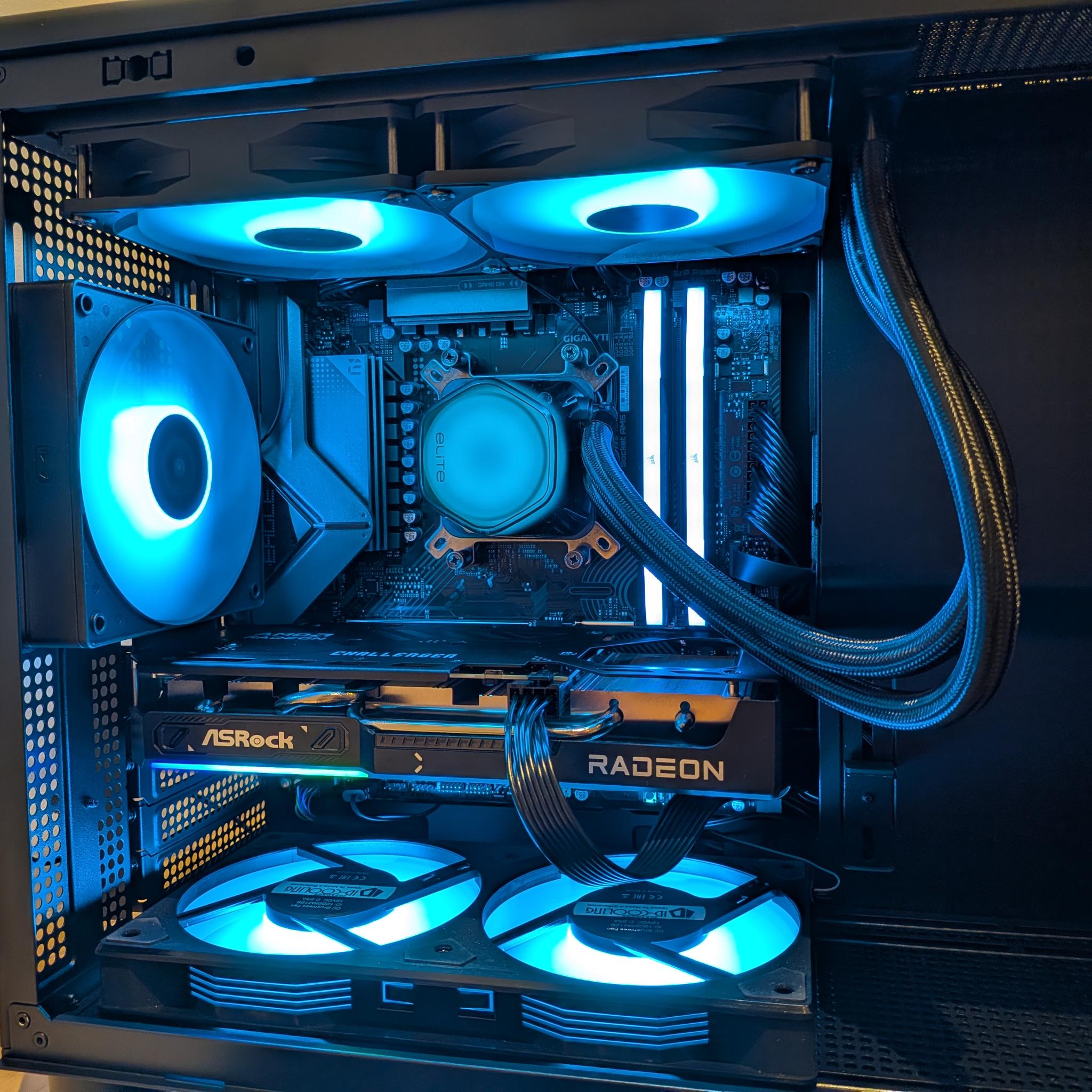 1440p Aqua - RX 9060 XT 16GB, Ryzen 5 9600X, 32 GB DDR5 RAM, 1 TB Gen 4 NVME, Liquid Cooled, RGB