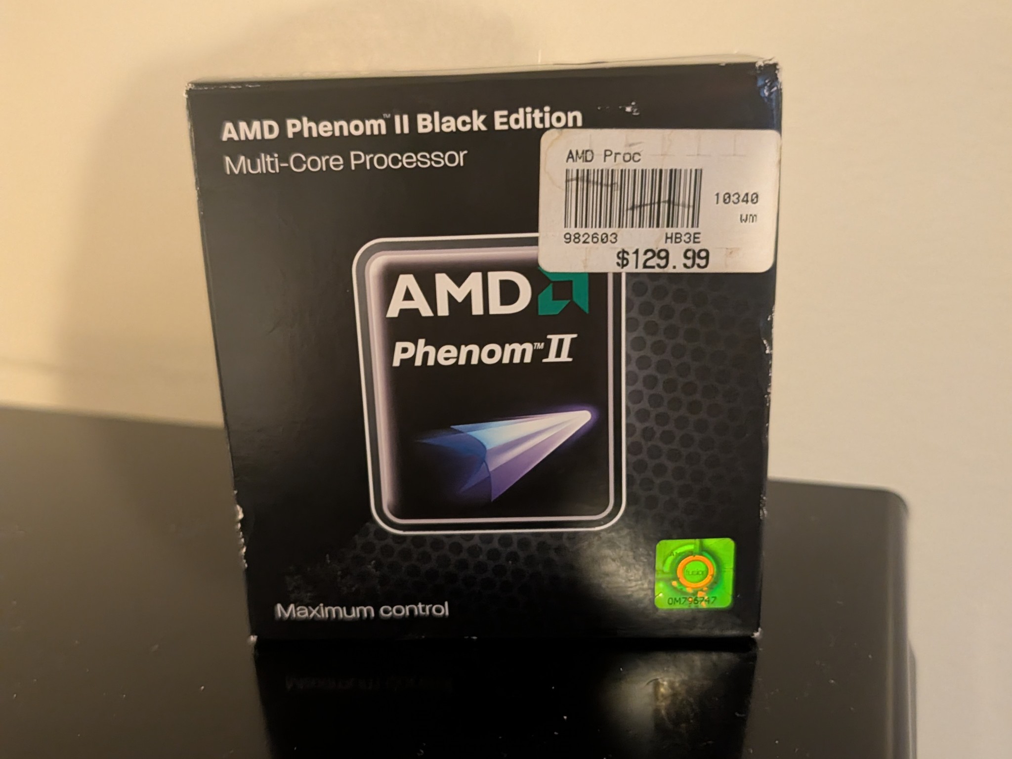 BRAND NEW IN BOX AMD Phenom II X2 560 Black Edition 3.3GHz AM3 CPU With Heatsink