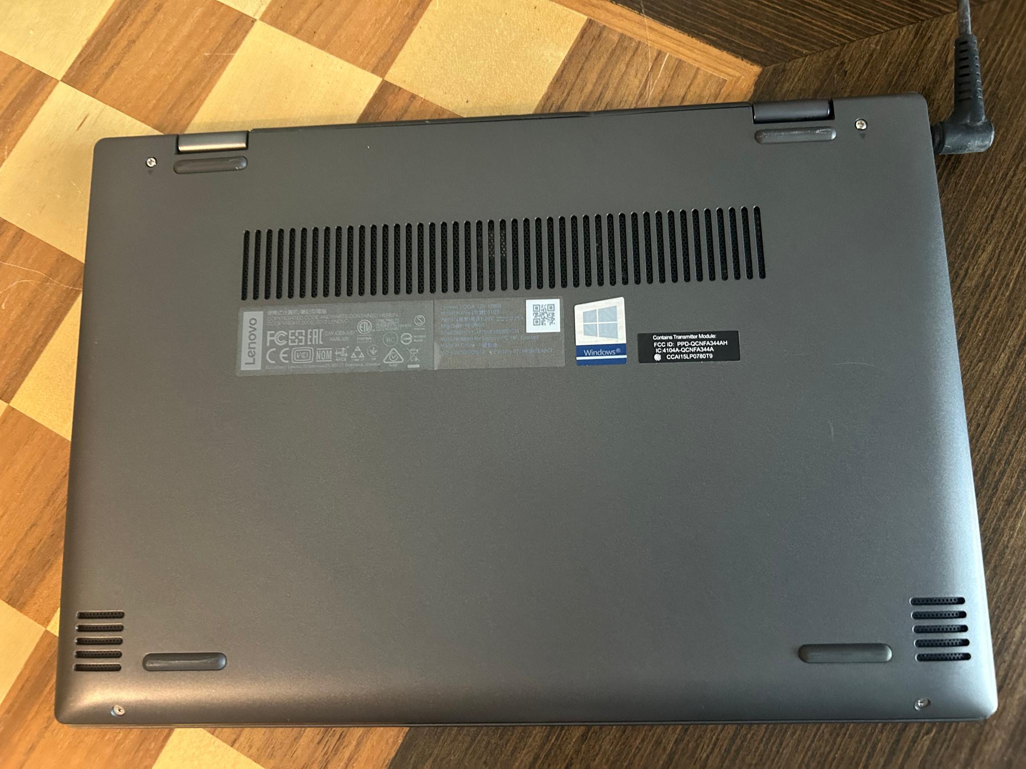 Lenovo Yoga 720-12IKB | 12.5" 1080p | 7th Gen Core i5 | 128GB SSD | 8GB Ram