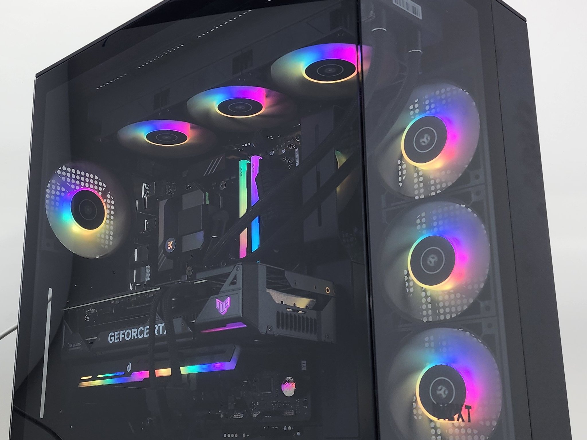 Gaming PC Ryzen 7 9700X 32GB RAM 1TB SSD RTX 4070 SUPER 12GB Windows 11 Computer