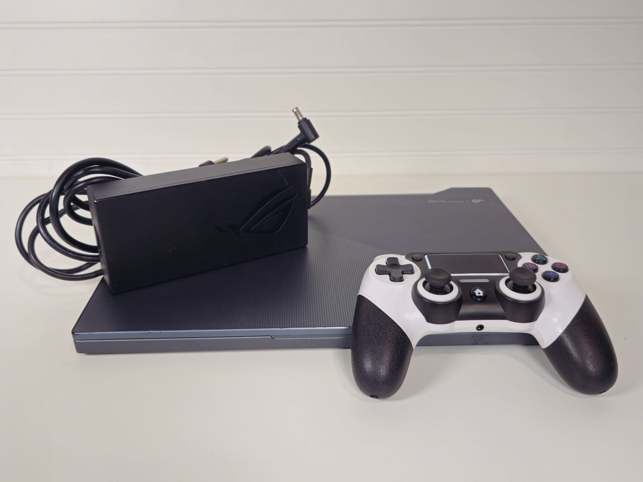 Asus ROG Zephyrus M15 Gaming Laptop