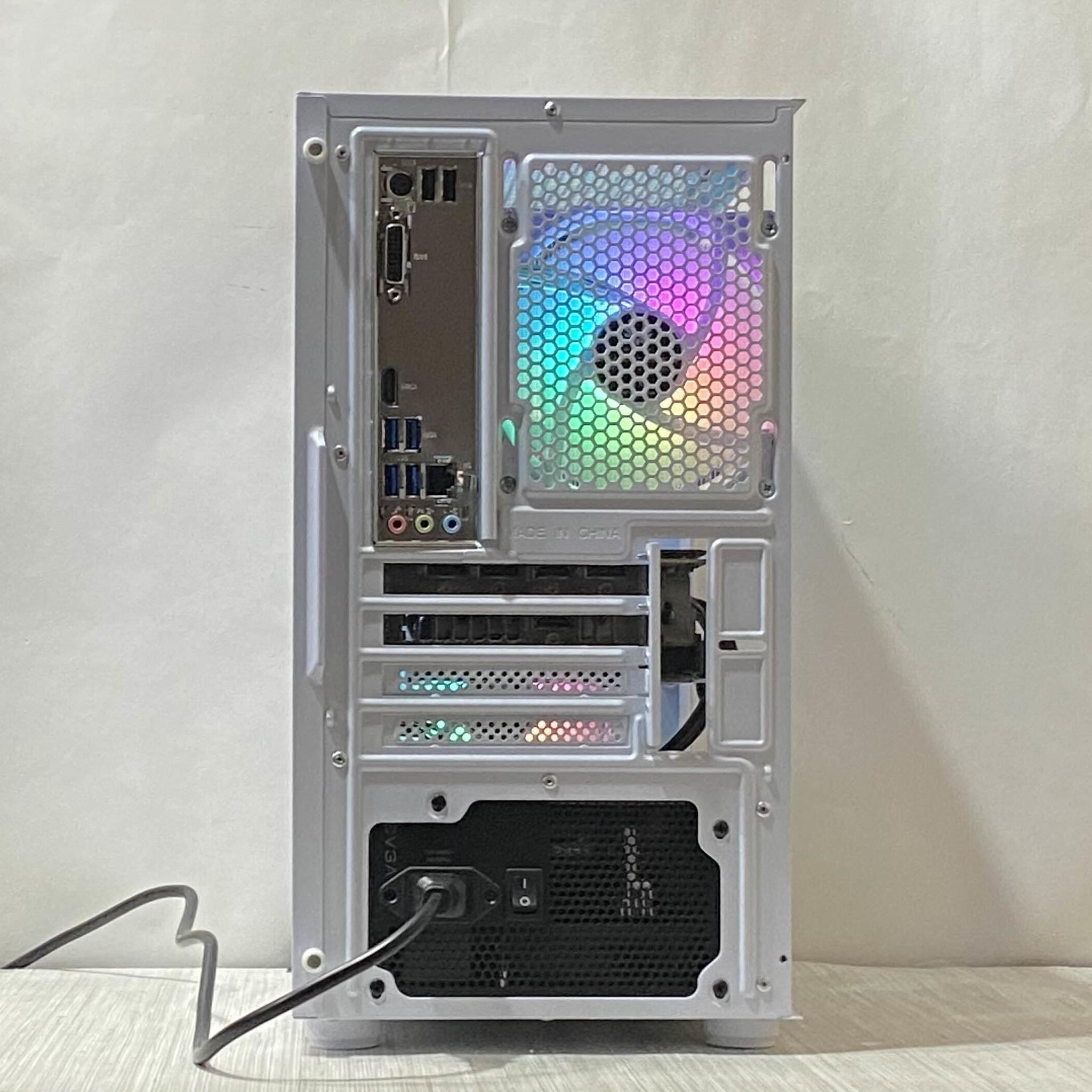 RTX 3070, i5 10400F, 16GB DDR4, 1TB NVMe SSD, WiFi - Gaming PC