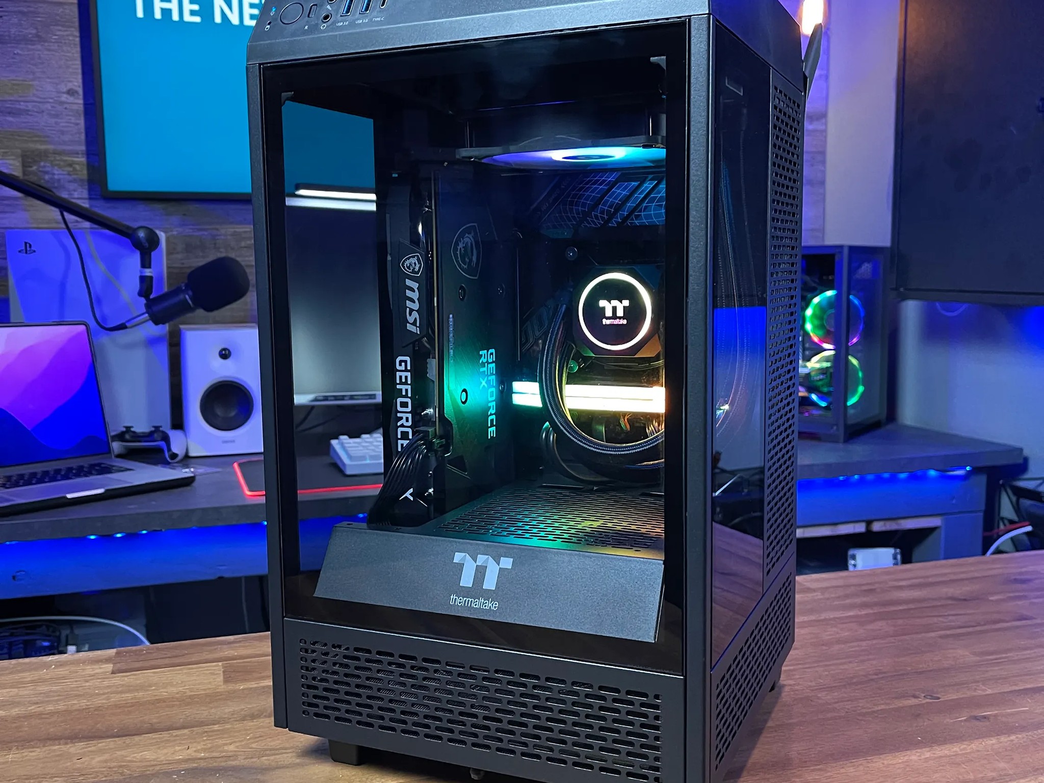 Mid-Range Thermaltake Tower 100 Gaming PC
