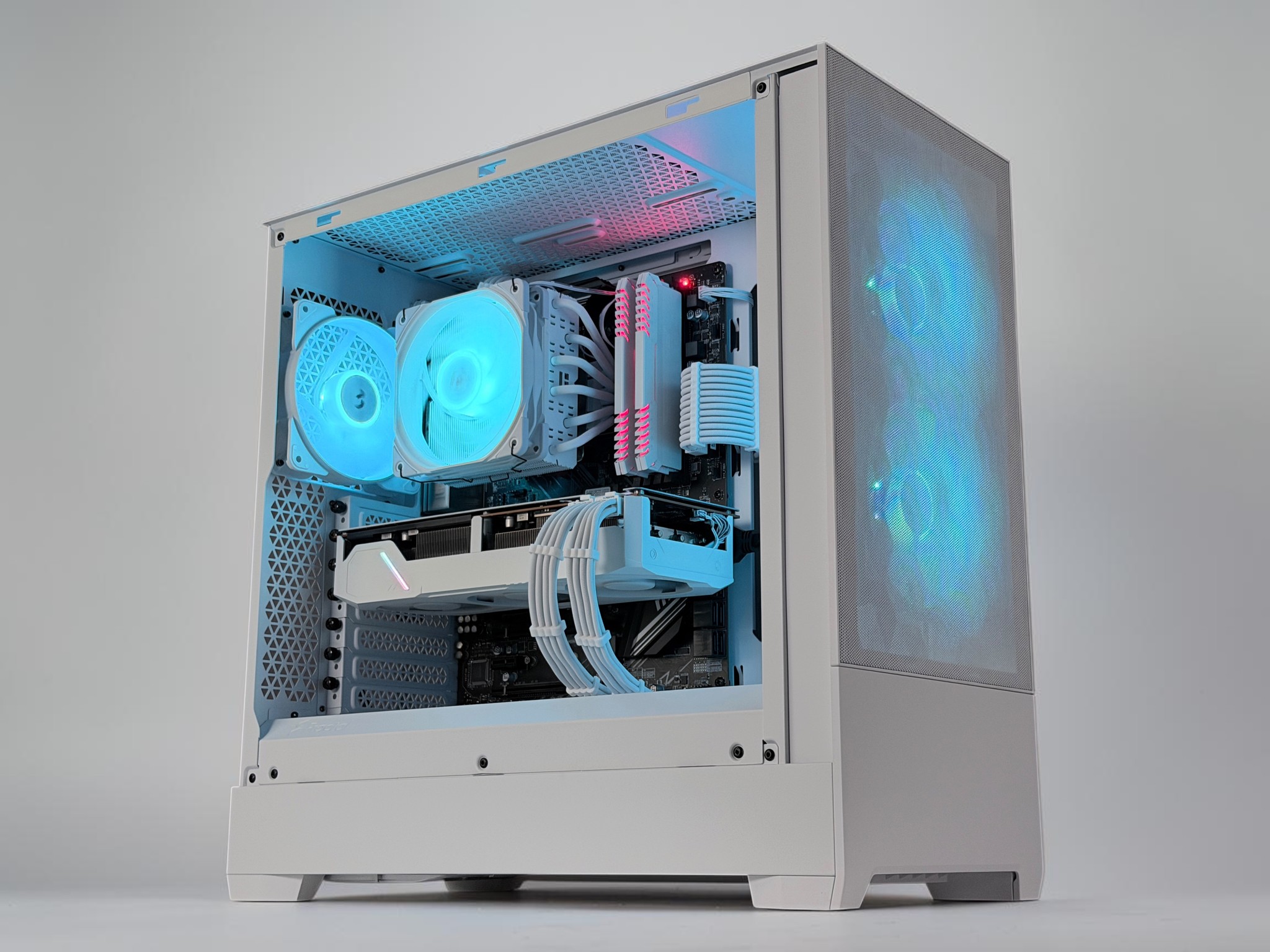 🌬️🥶Gaming PC🧊AMD RX 5700 XT 8GB❄️AMD Ryzen 5 3500X❄️16GB DDR4❄️ 512GB NVME SSD