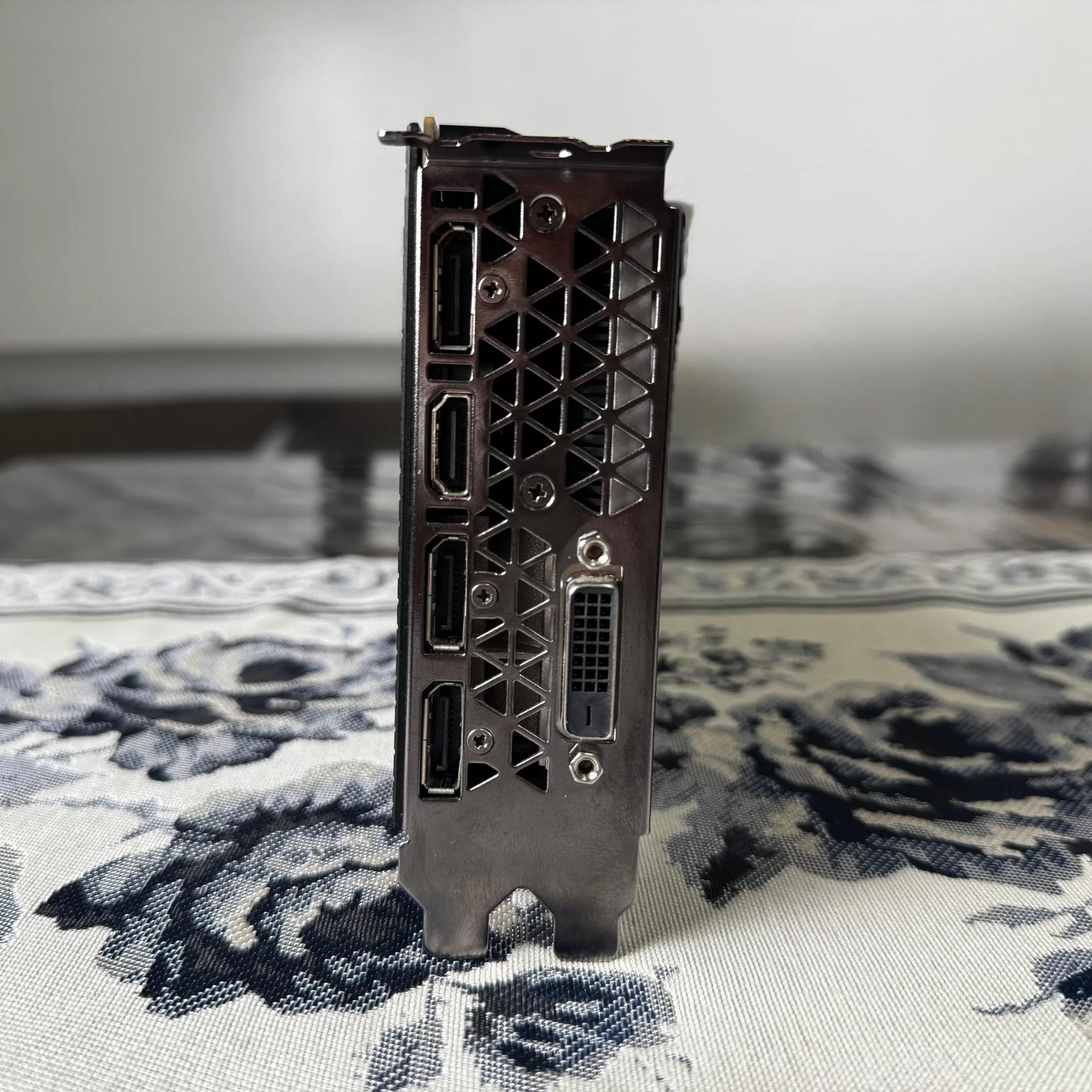 Nvidia GTX 1070 FE (8GB)