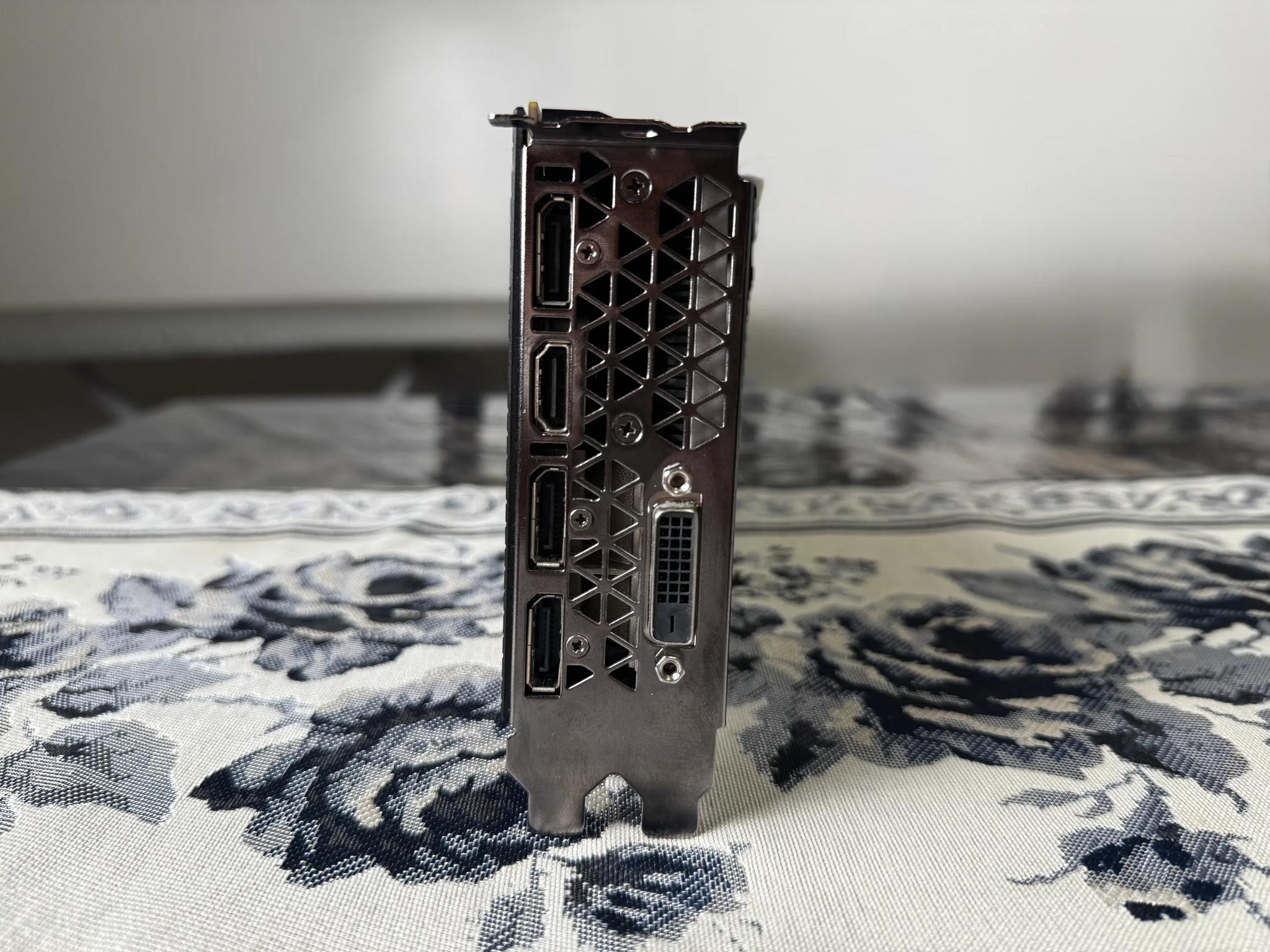Nvidia GTX 1070 FE (8GB)