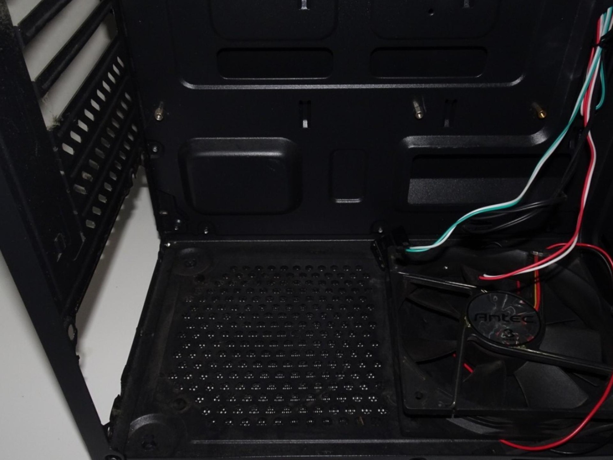 Used Enermax Thorex Computer Case ATX PC Gaming Rig Case