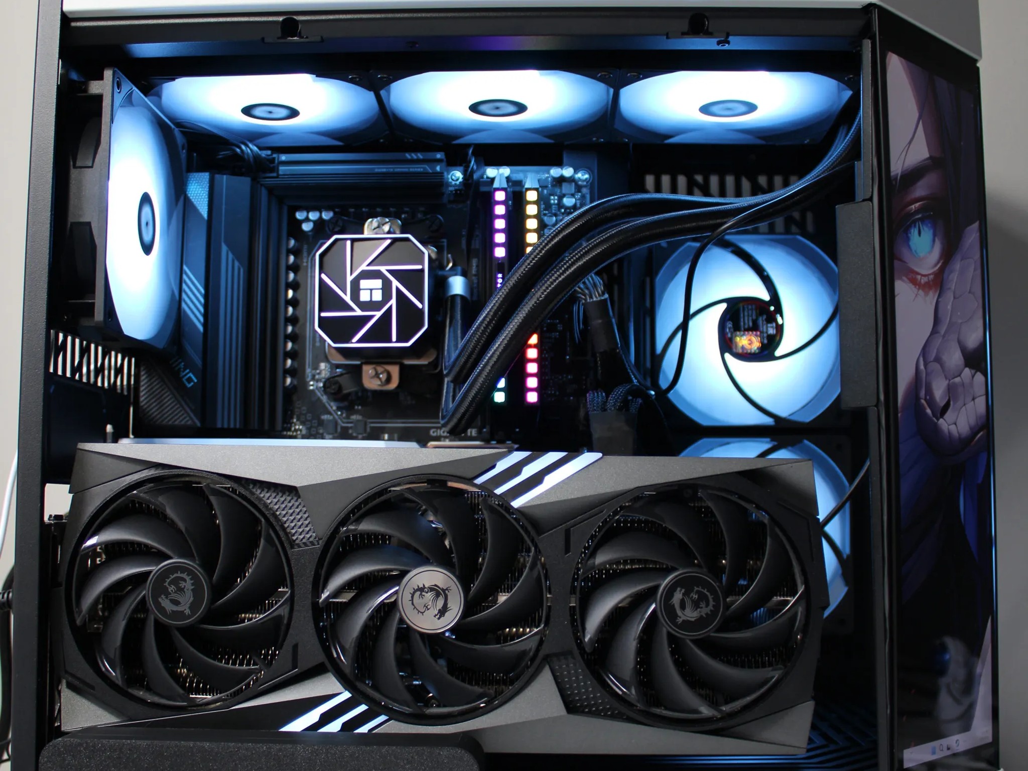 RTX 4090 | Ryzen 7 7800X3D | 2TB SSD NVMe | 32GB RAM DDR5 | 850W PSU