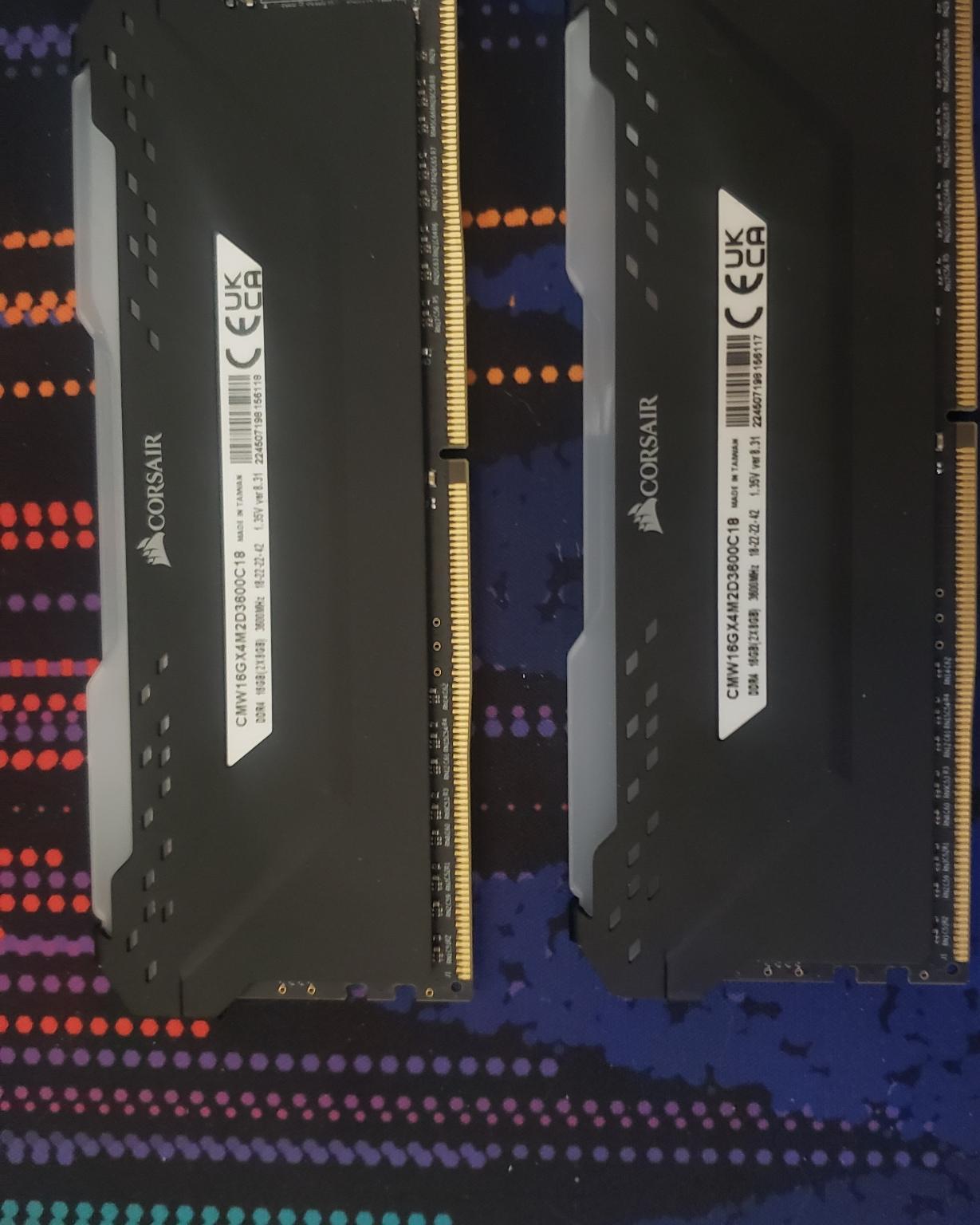 Corsair Vengance RBG Pro 3600Mhz CL18 2X8