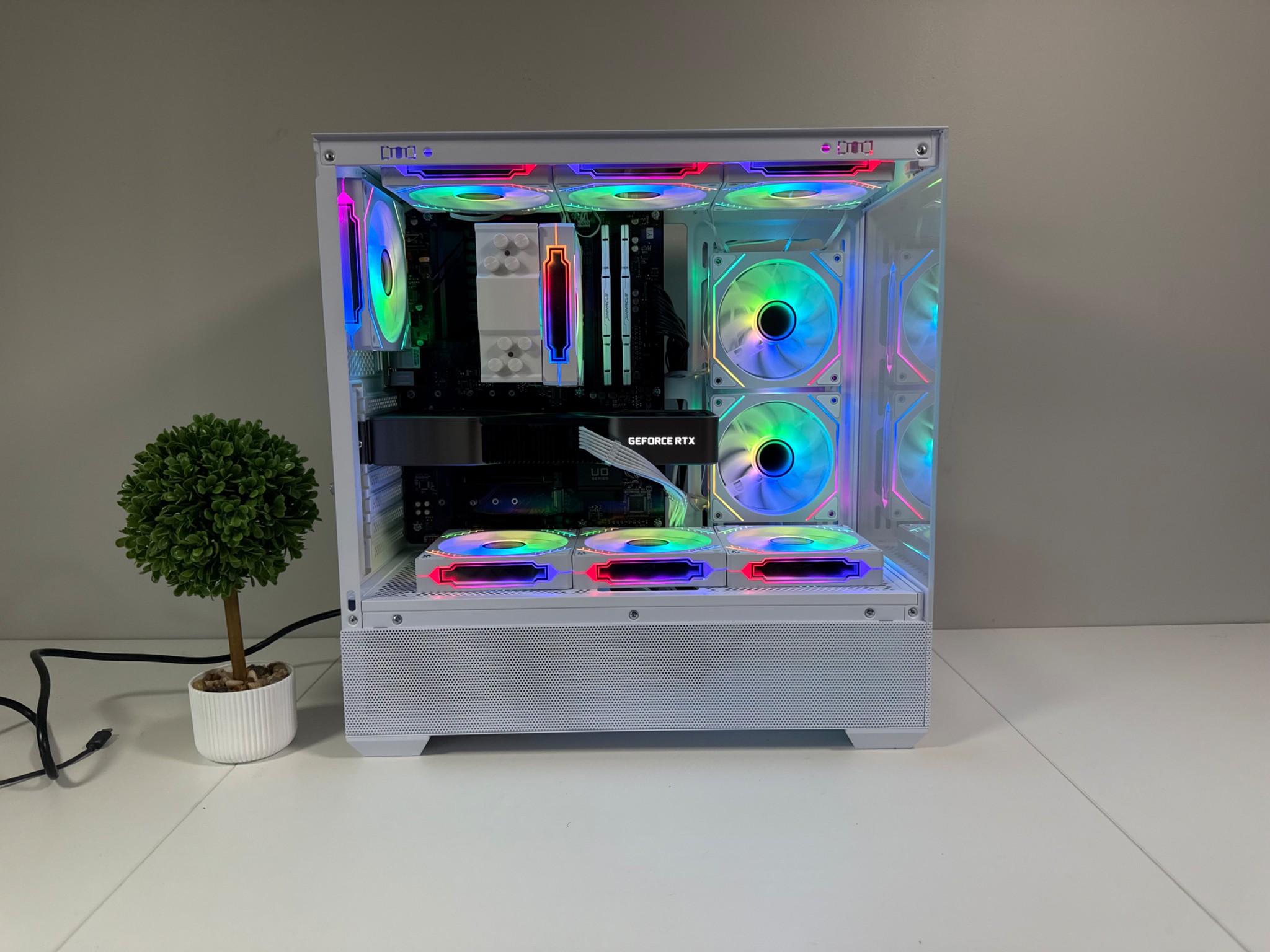 White RTX 3080 Gaming PC (Ryzen 7 5700 X3d)