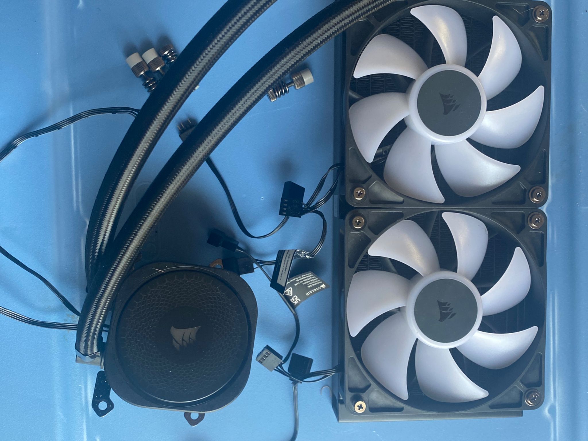 Corsair 240mm RGB AIO