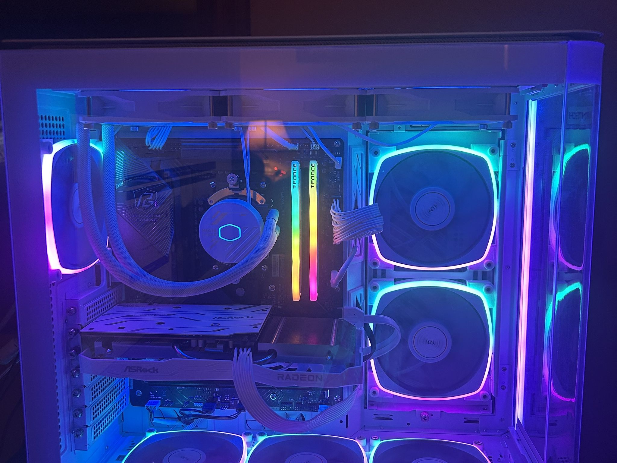 Custom Gaming PC Radeon RX 6600, 64GB DDR5 Ram, 1TB SSD, 8 TB HDD,  Ryzen 5 8600G