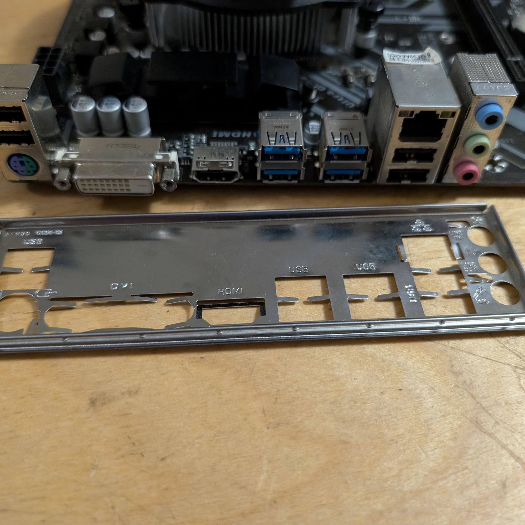 Gigabyte B450M DS3H + AMD Ryzen 5 3600