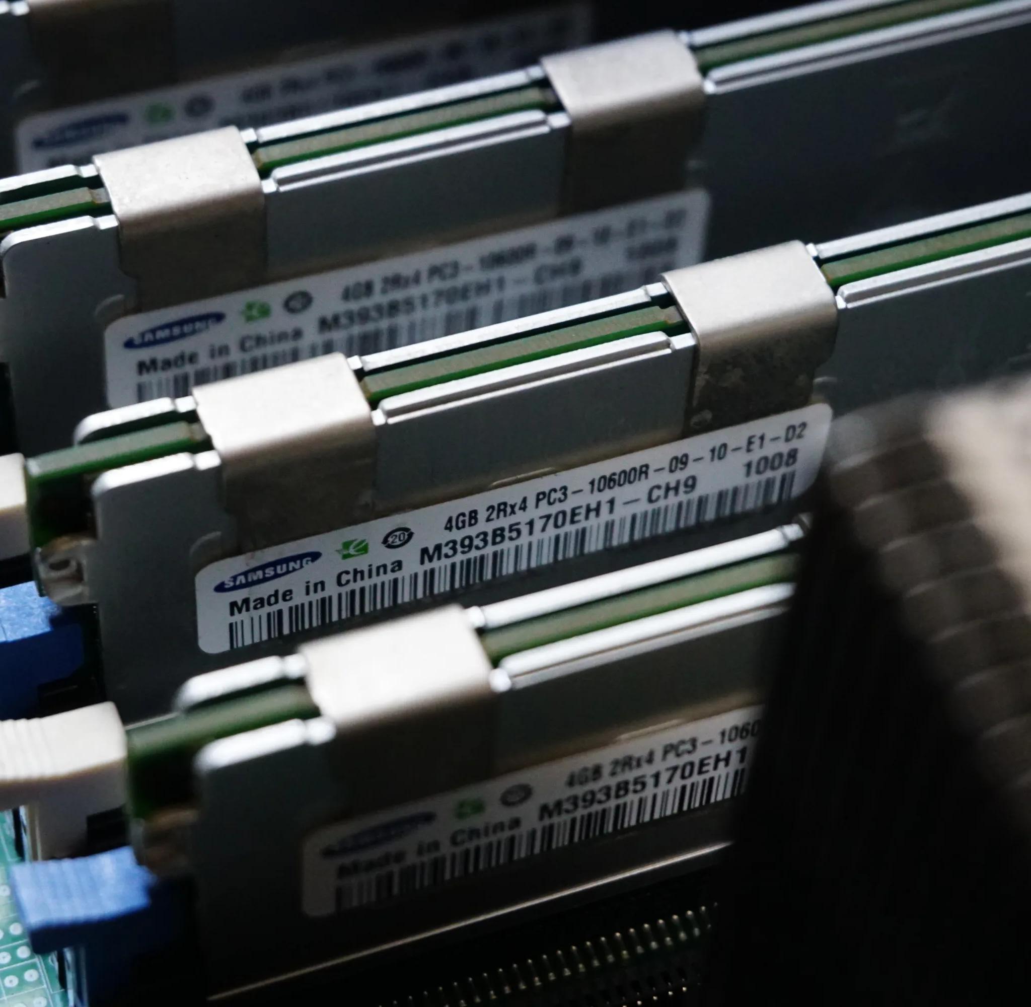 Supermicro H8QG6-F | x4 Opteron | 64GB RAM