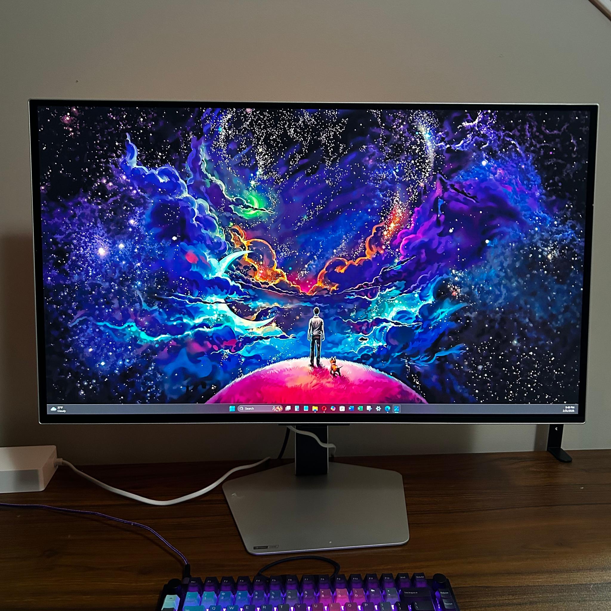 Samsung 32” QD-OLED 4K (240hz) Gaming Monitor (S32DG800SN) (MSRP is $1299.99!!)