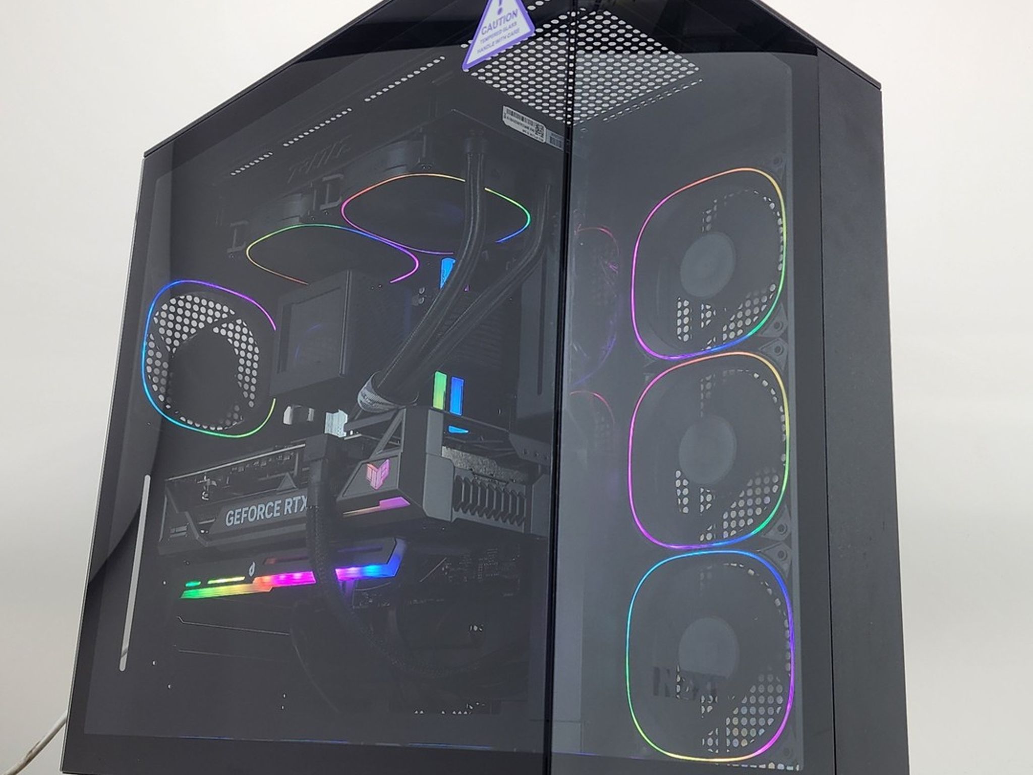 Gaming PC Ryzen 7 7800X3D 32GB RAM 2TB SSD RTX 4070 Ti 12GB Windows 11