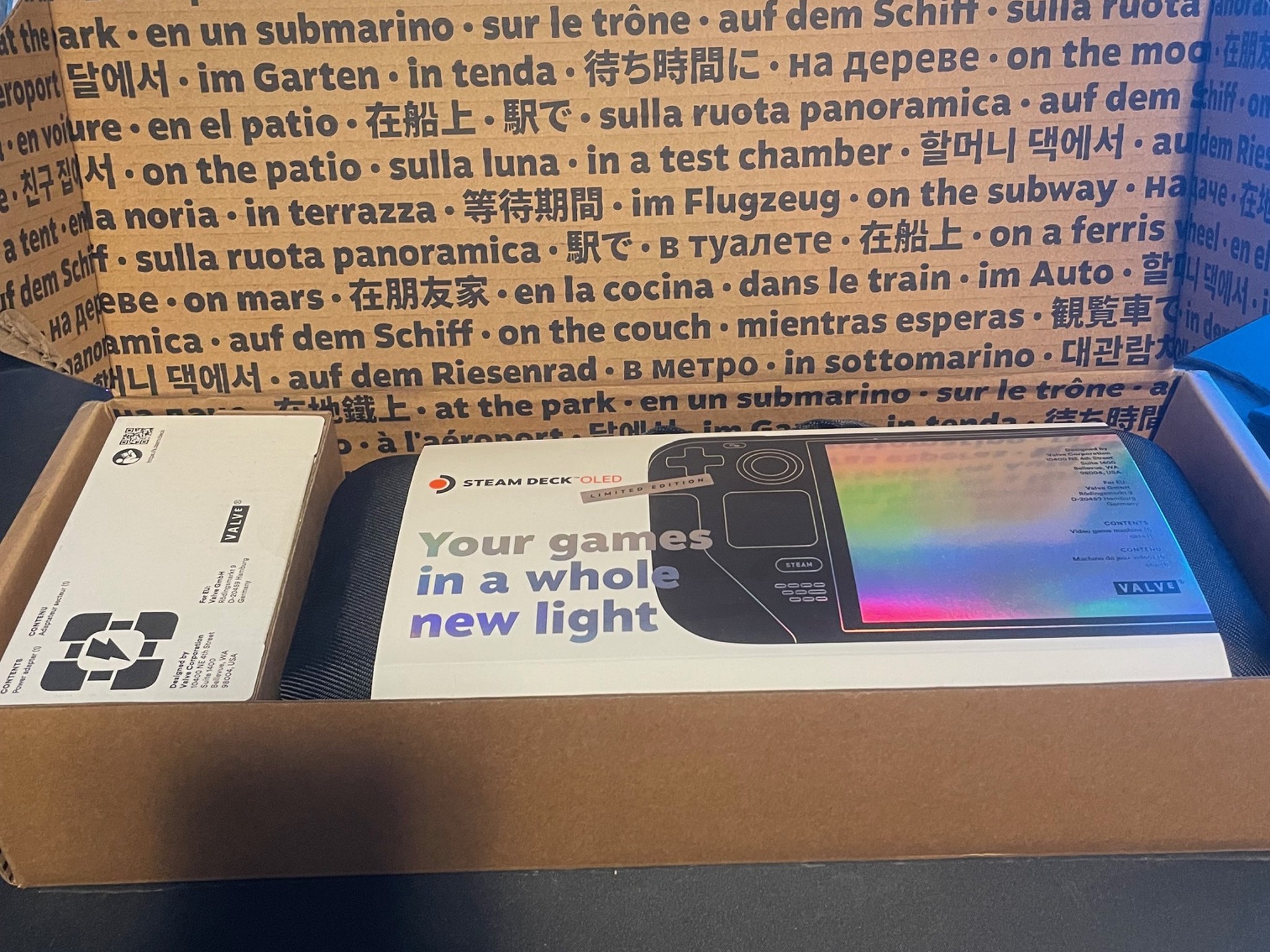 Steam Deck Limited Edition Transparent OLED 1TB
