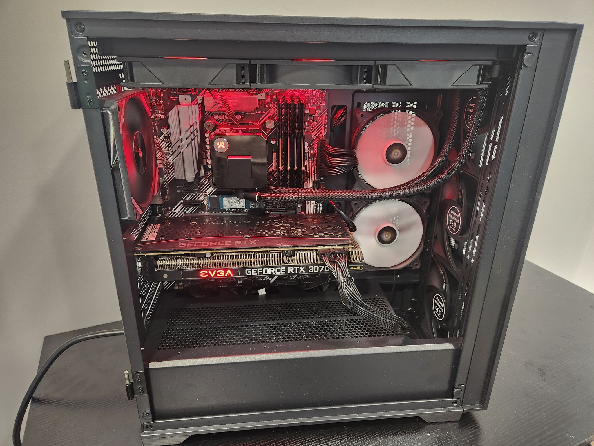 THE RED MONSTER VII RTX 3070/ 32 gigs of RAM! Gaming/ streaming pc!