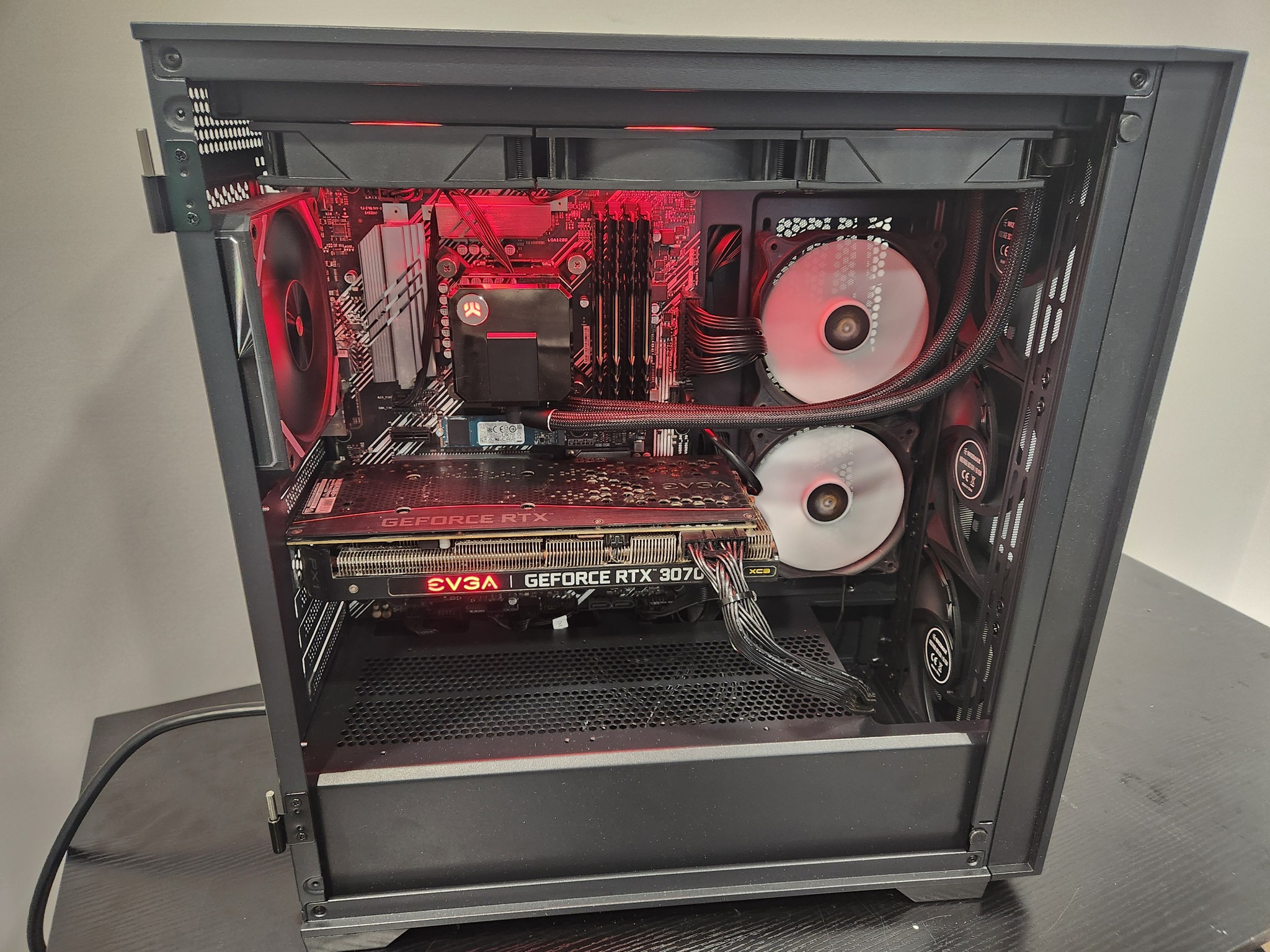 THE RED MONSTER VII RTX 3070/ 32 gigs of RAM! Gaming/ streaming pc!