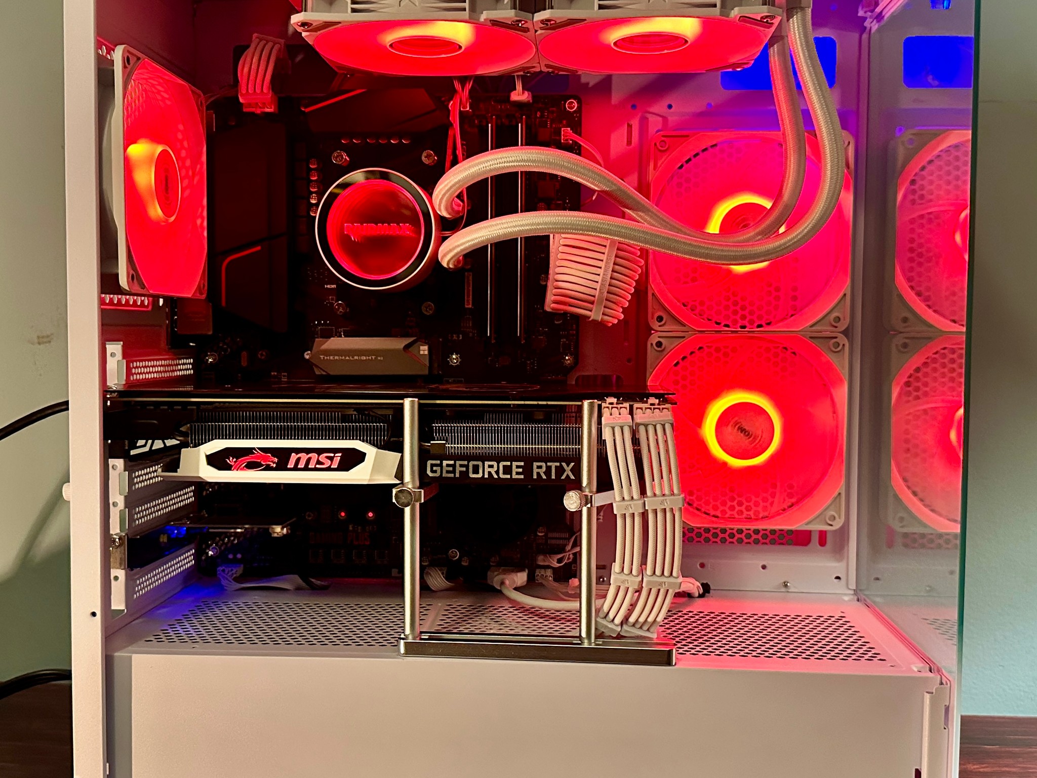 Moon Knight V2 | Ryzen 5 3600 | RTX 2070 8GB | 16GB RAM | 512GB NVME | WiFi