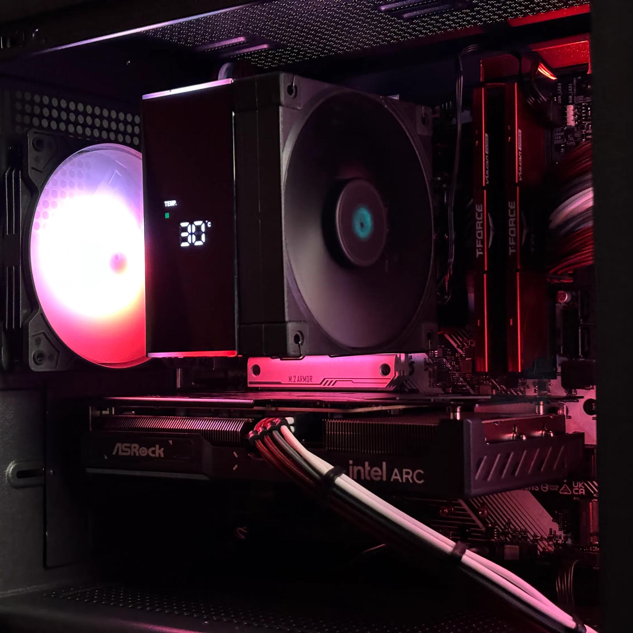 Incredible Price to Performance🔥 ARC B570 10GB | Ryzen 5 7600 | 32gb DDR5 | 1 TB M.2 SSD