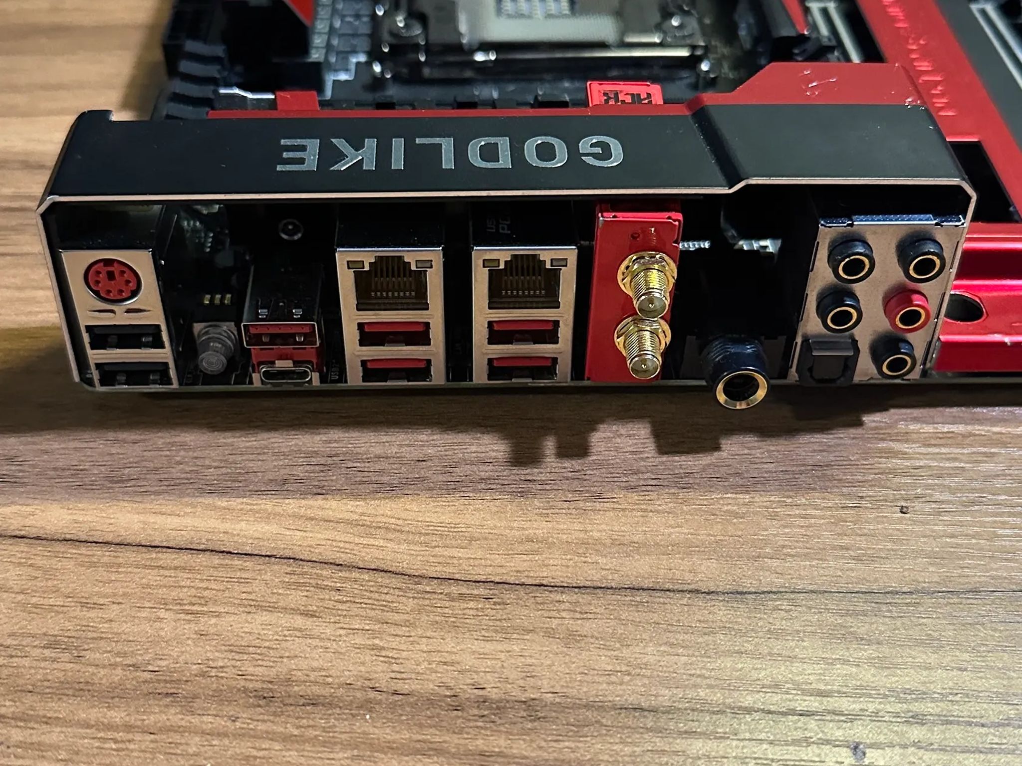 MSI X99A Godlike Gaming WIFI Motherboard X99 LGA2011-V3 DDR4 E-ATX Motherboard NOT WORKING