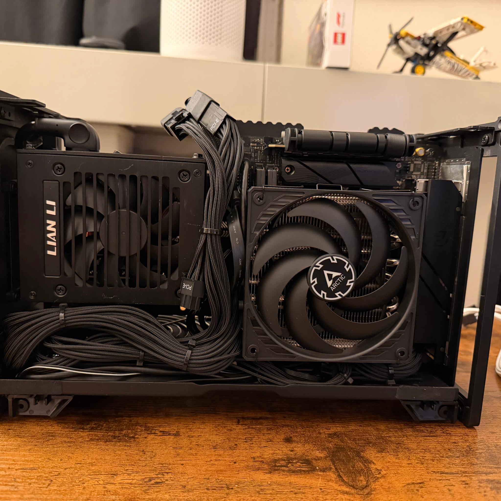 SFF Fractal Terra build - AMD Ryzen 5 7600 + RTX 3080 + 32GB DDR5 + 1TB M.2