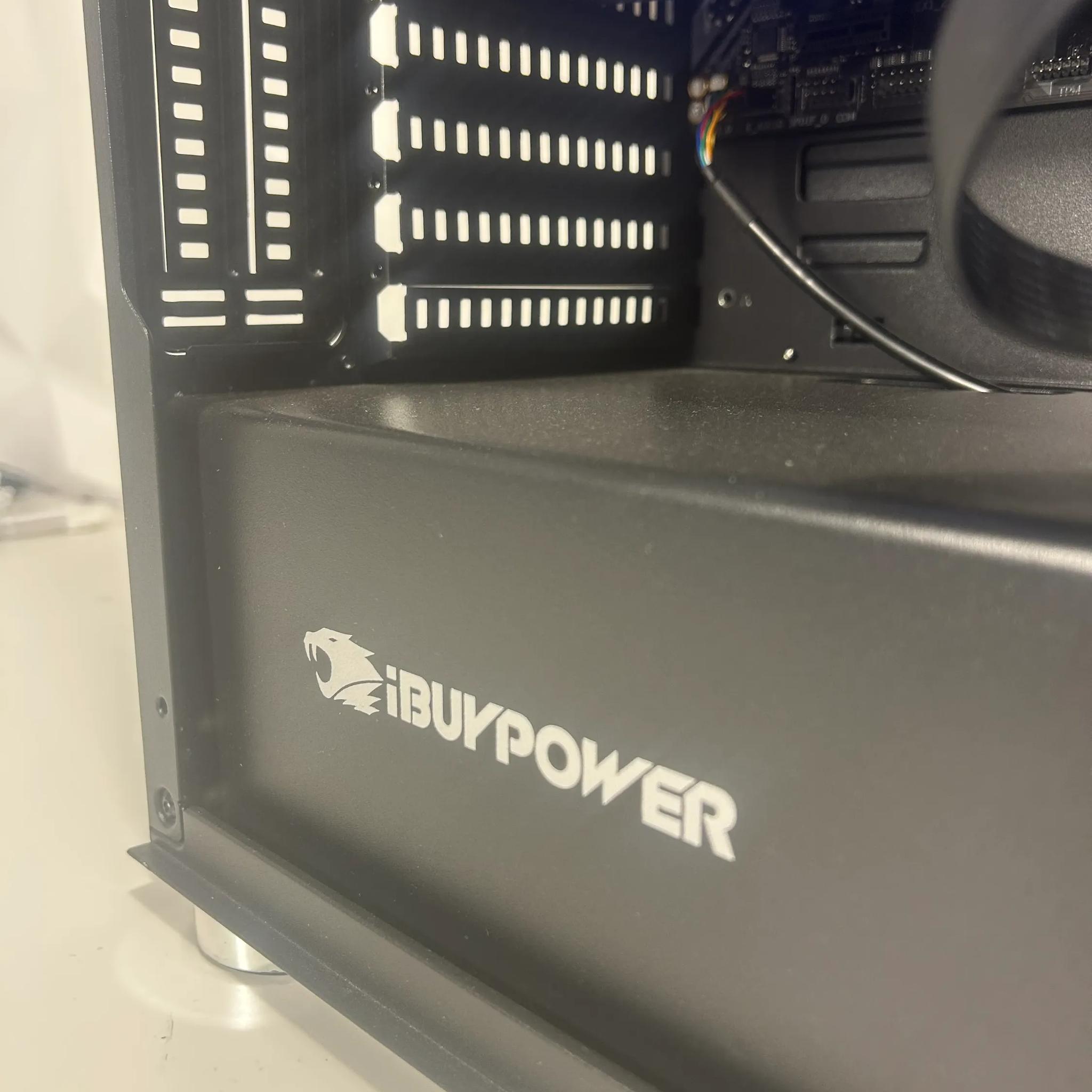 🧊//Twilight Peak// -Intel Core i7 9700F, RTX 2070 Super 8GB, 16GB, 512GB SSD🥶🧊