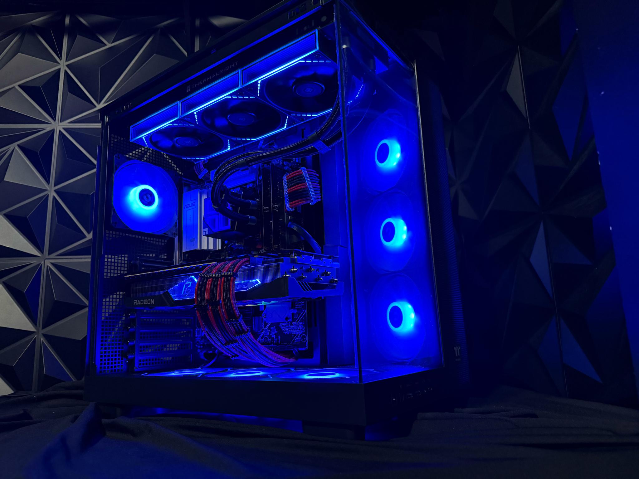 🔥🚀 RED LEADER 🚀🔥 Ryzen 9 7900X| RX 7900XTX 24 GB | 64 GB DDR5| 4 TB NVMe| 850W PSU