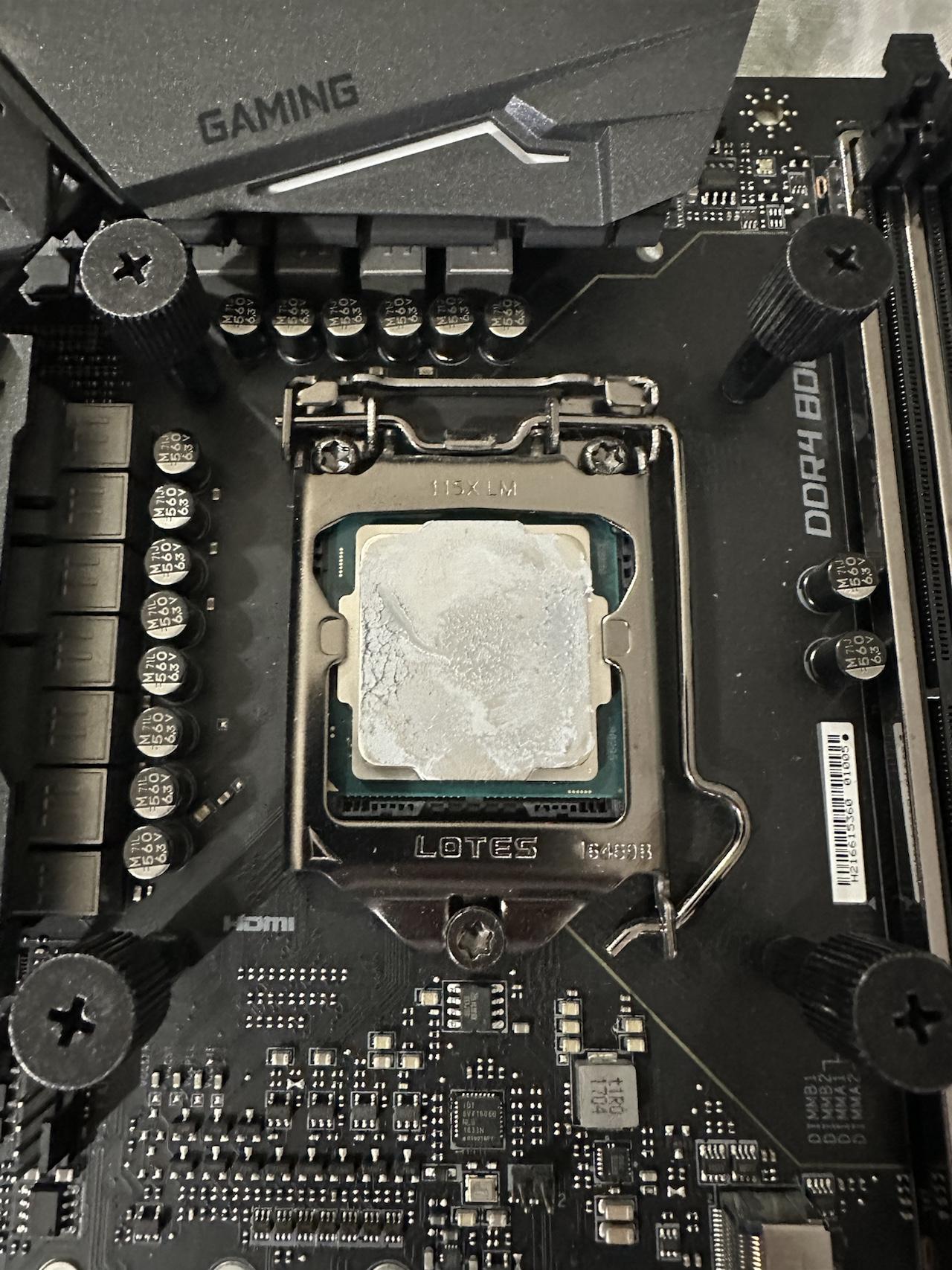 MSI Z270 Gaming M7 + i7-7700K
