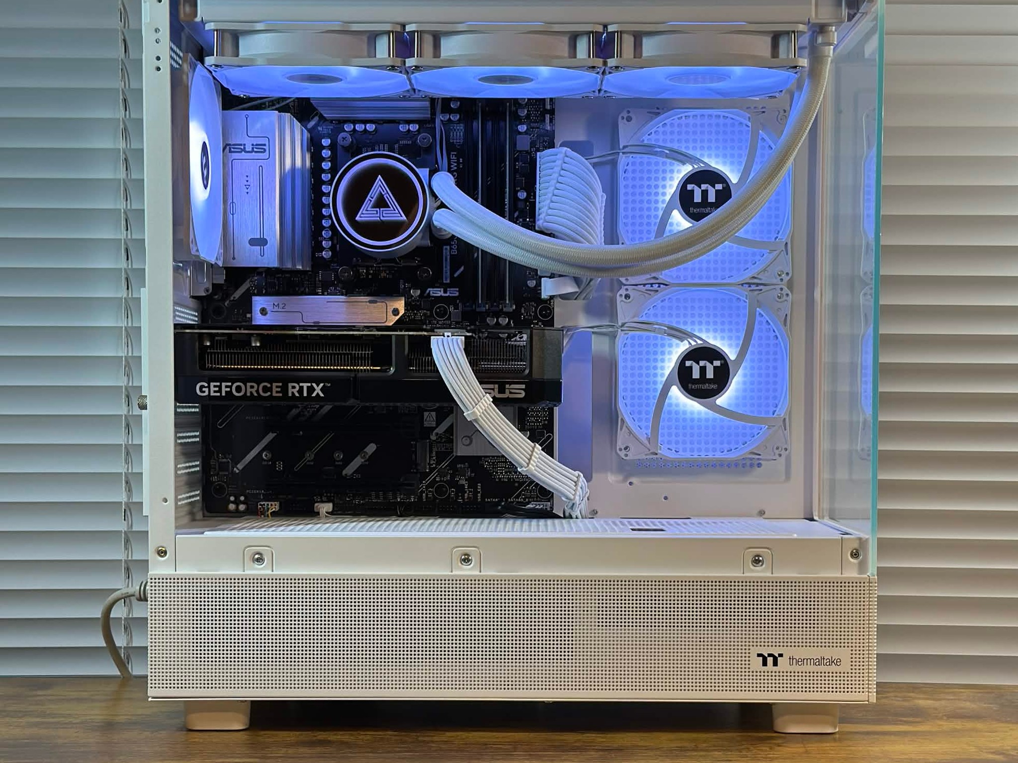 RTX 5070 12GB | Ryzen 7 7700 | 32GB DDR5 | 3TB Storage | Win11 | WIFI | 1440P/4K Gaming PC
