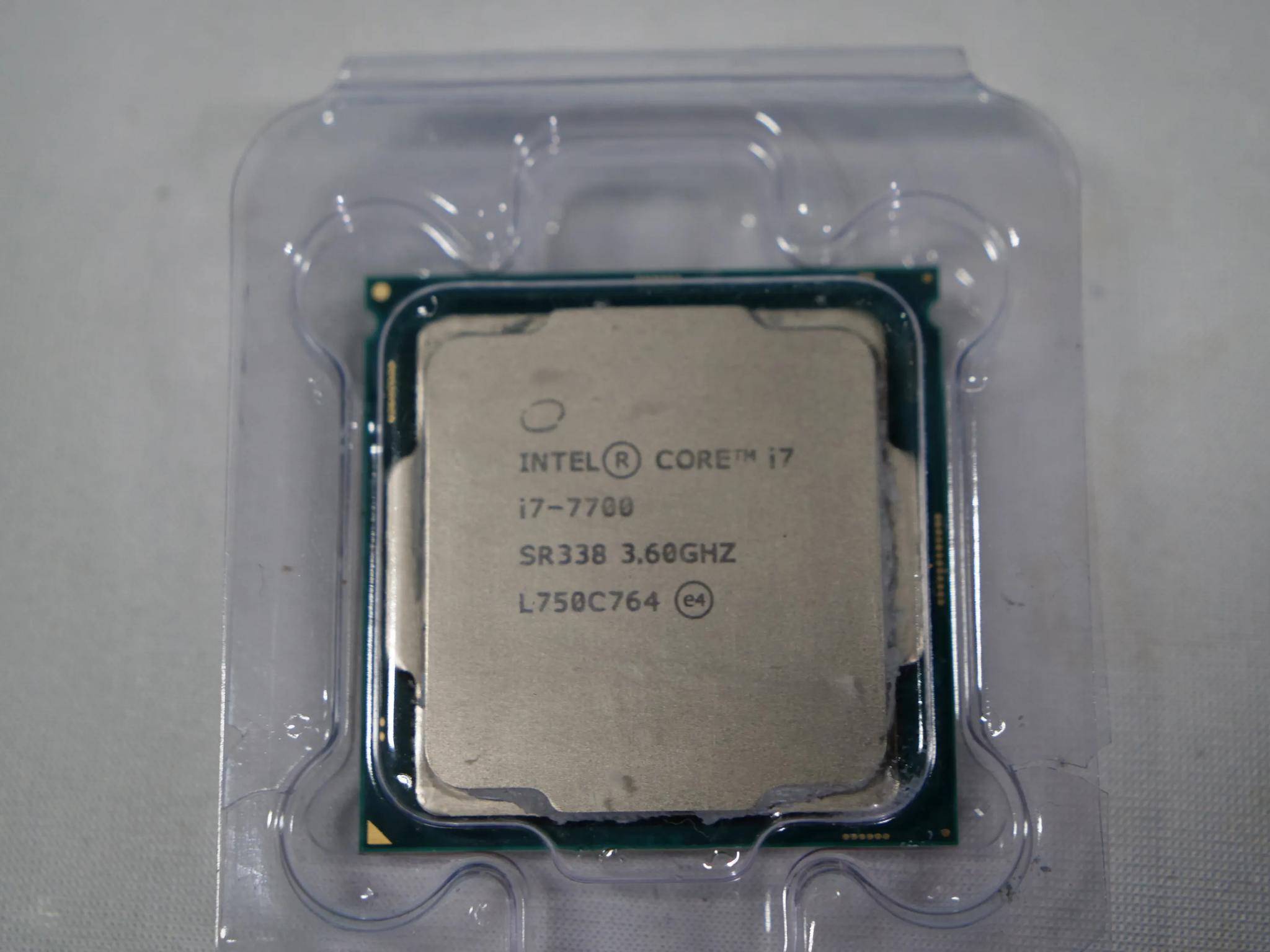 i7-7700 @ 3.6ghz. Free Ship!