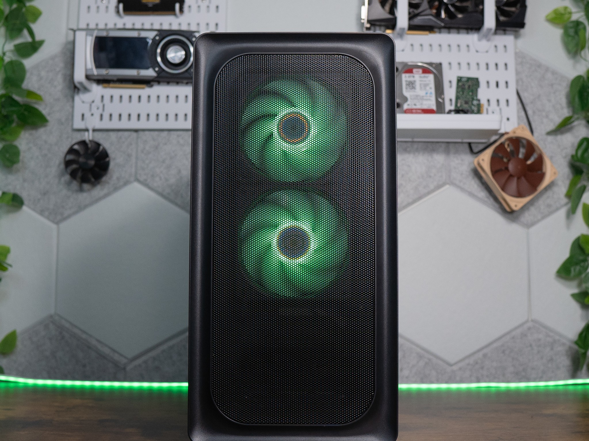 🟣⛈️ | EVGA RTX 3080 10GB | RYZEN 7 5700G | 32GB DDR4 RAM | 1TB NVME + 1TB HDD | Amethyst Guardian