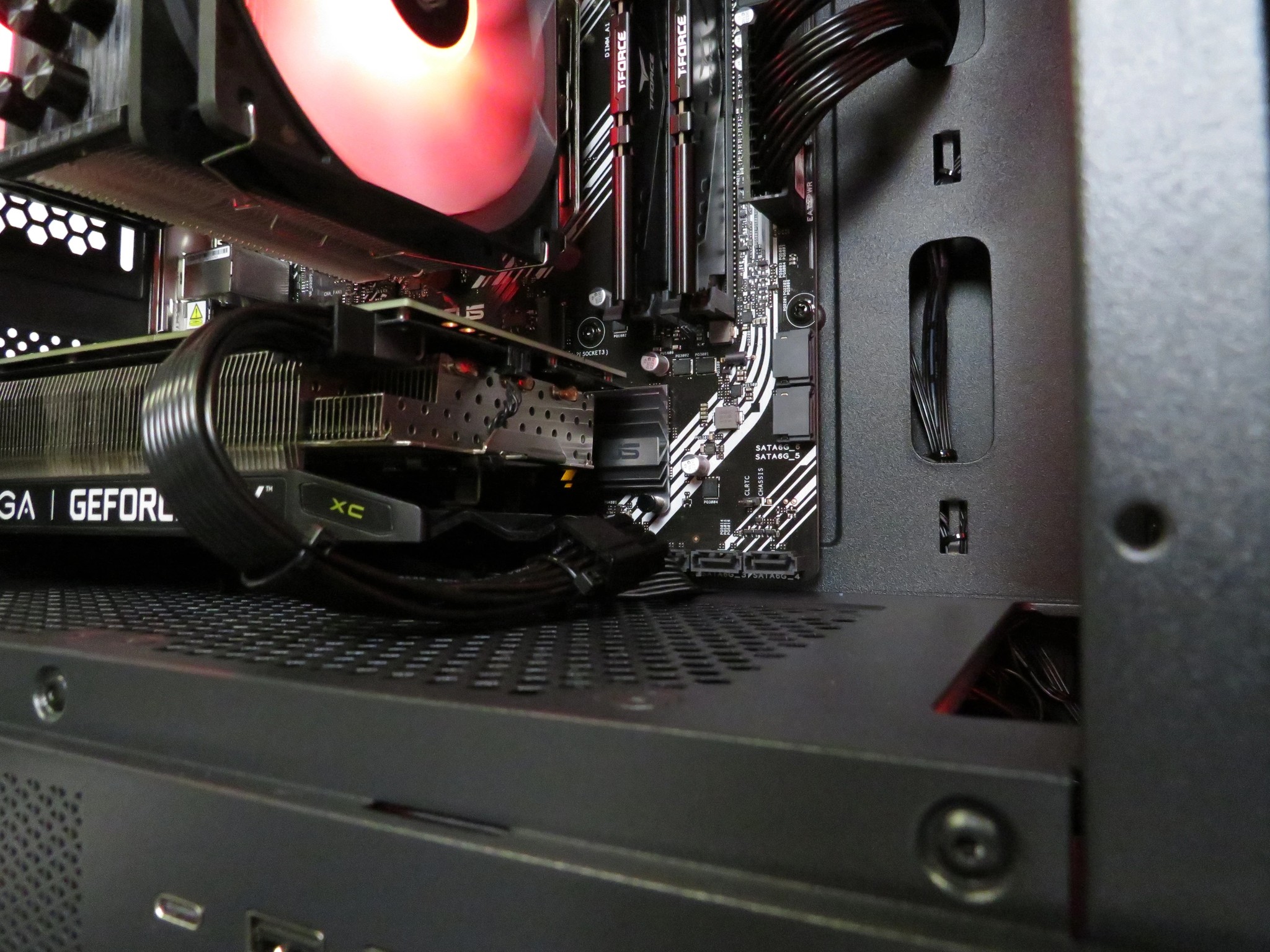 Beginner Streamer and Gamer: Ryzen 5 2600X + RTX 2060 + 16 GB DDR4 RAM + 1 TB SSD