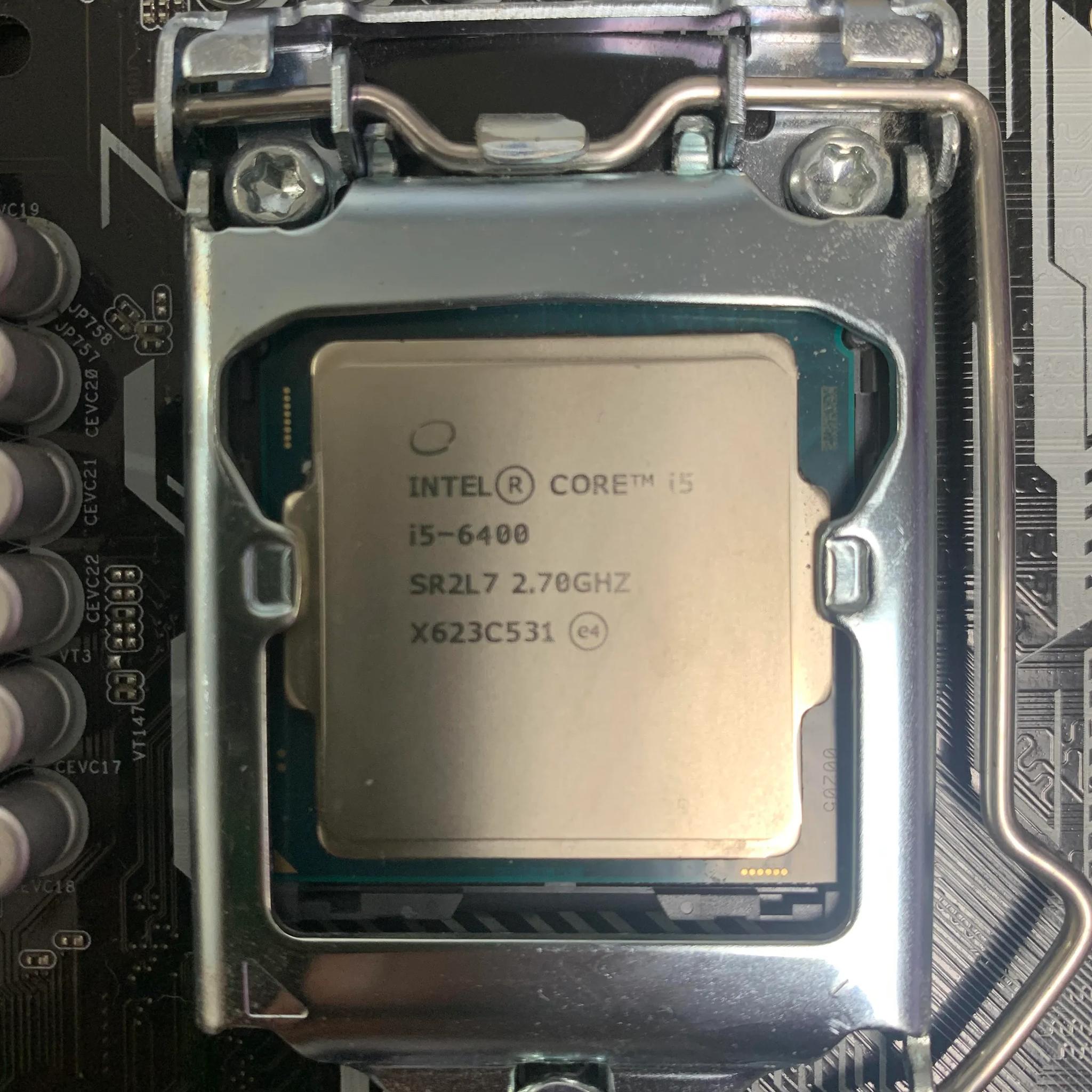 CPU MOBO RAM COMBO - i5 6400 / ASRock H110M-DS Hyper/ ADATA XPG 8GB (1x8) 2400 MHZ