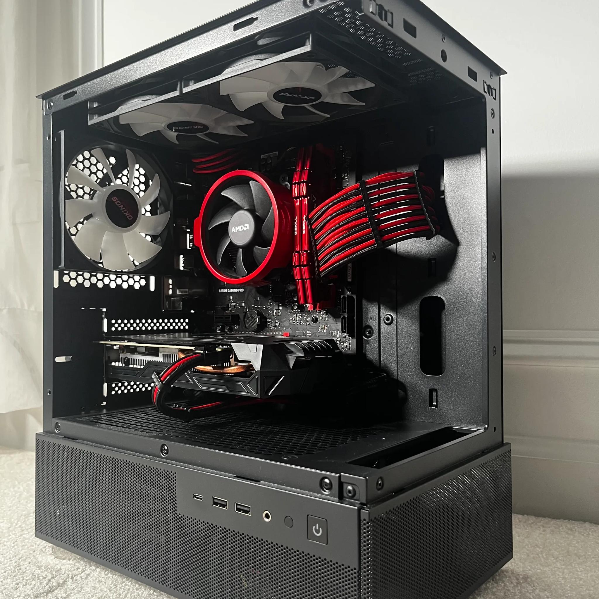 🔴⚫Red and Black Budget Baller🔴⚫ Ryzen 3 2200G | GTX 1060 | Fishtank Meta Case