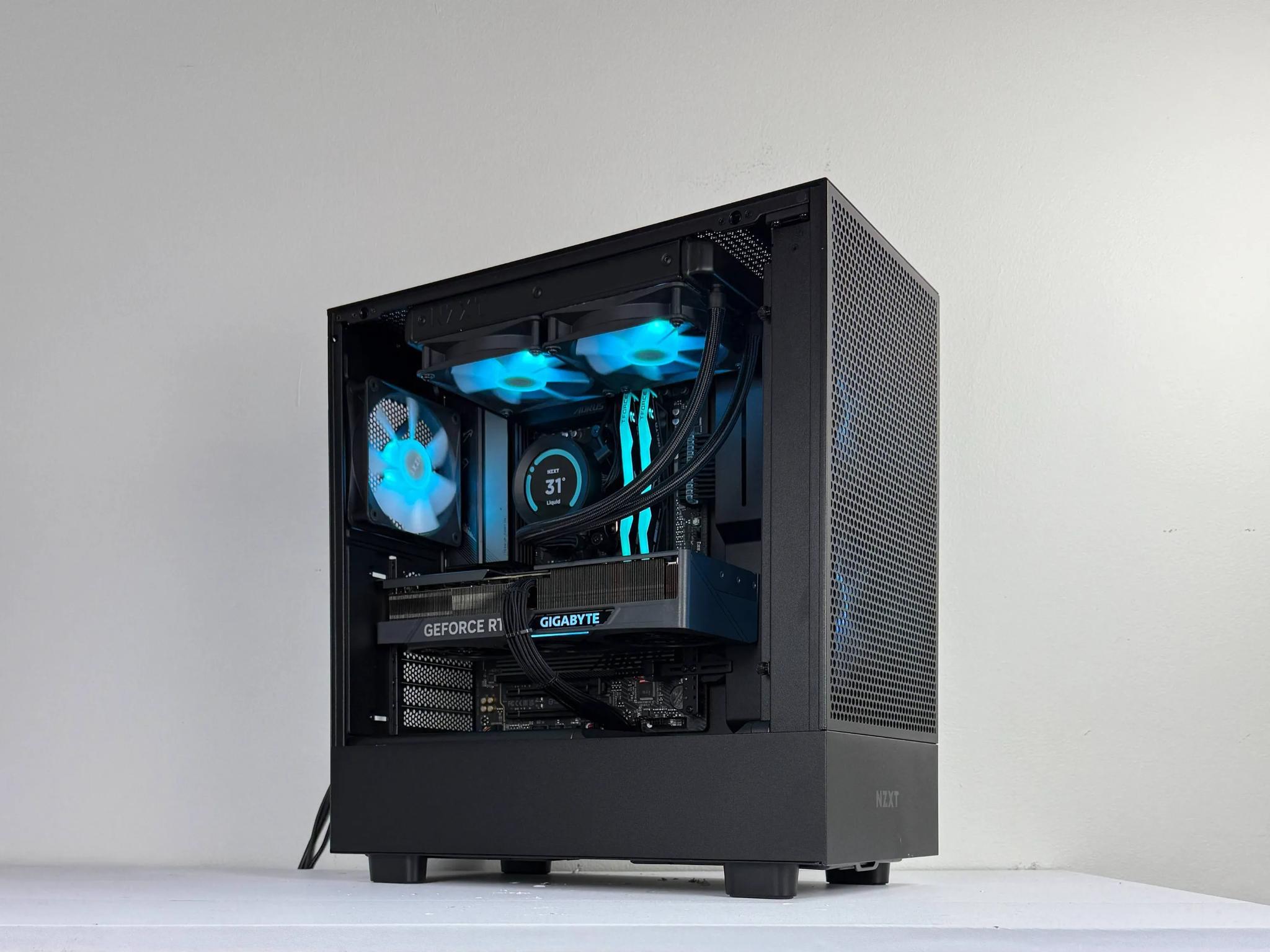 💠Novaflux💠  | 1440p Streaming PC | Ryzen 7 7800X3D | Nvidia RTX 4070 Ti | 32GB DDR5 6000MHz